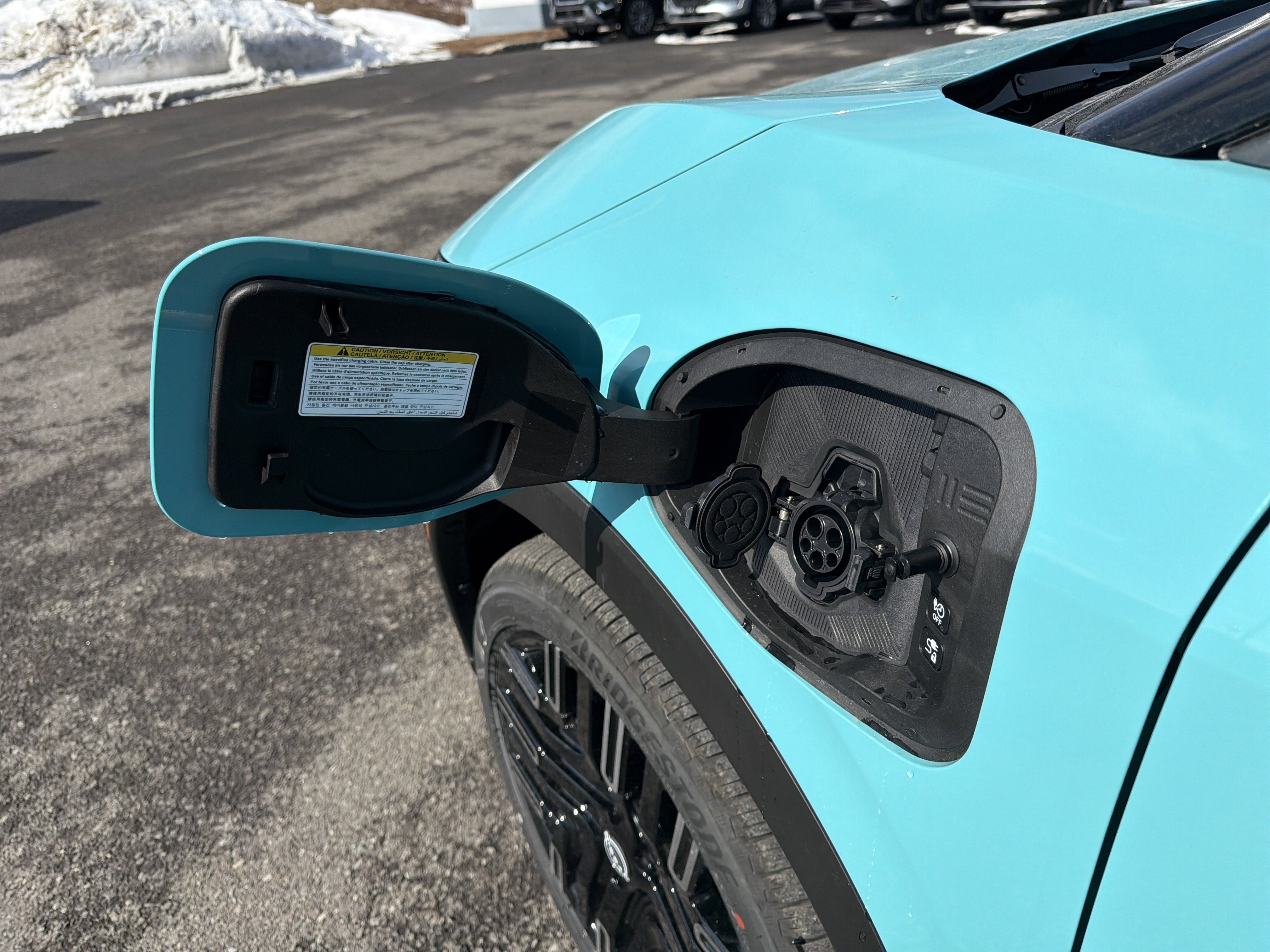 2026 Nissan LEAF PLATINUM+