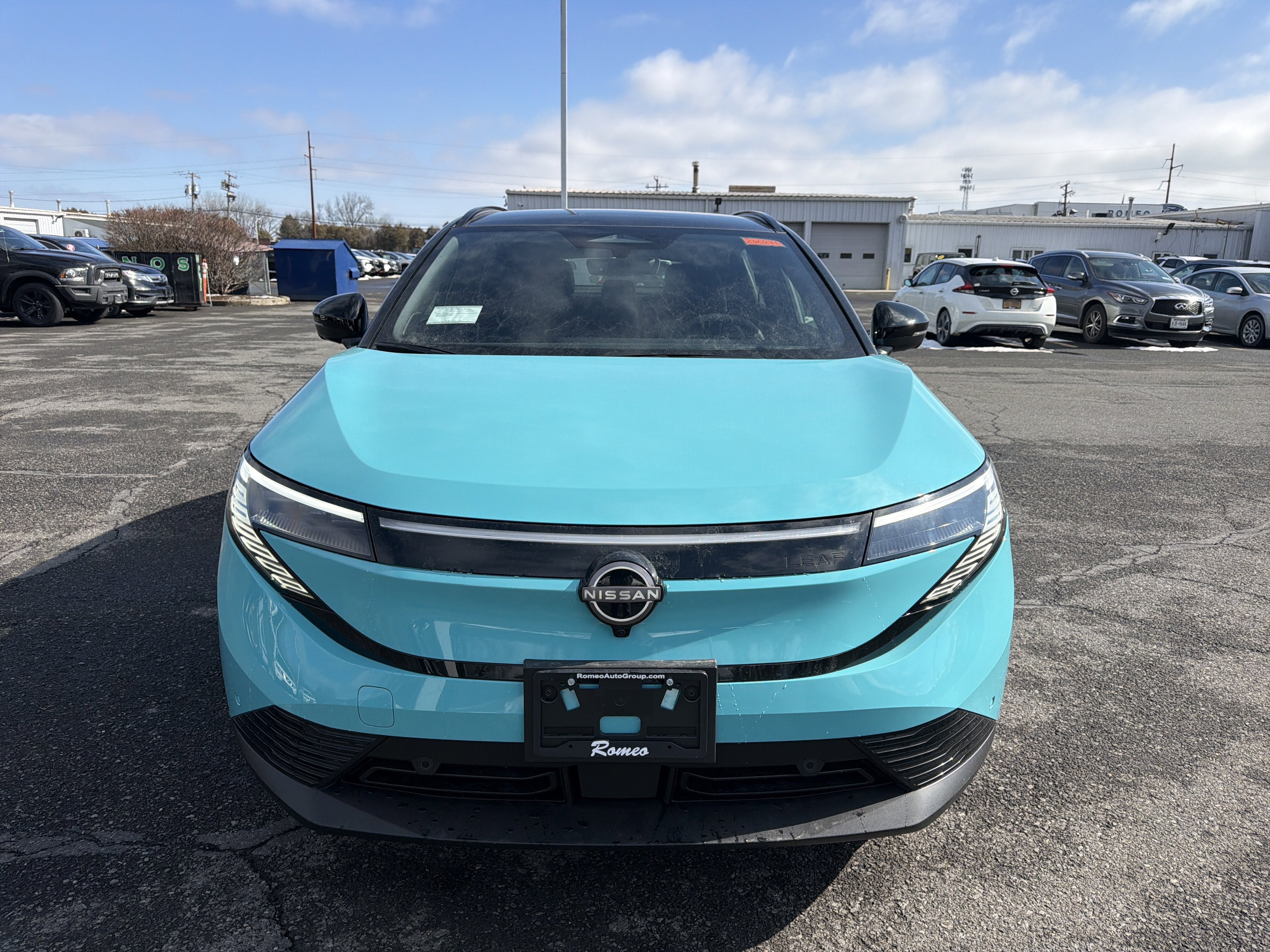 2026 Nissan LEAF PLATINUM+