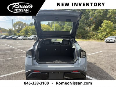 2026 Nissan LEAF PLATINUM+
