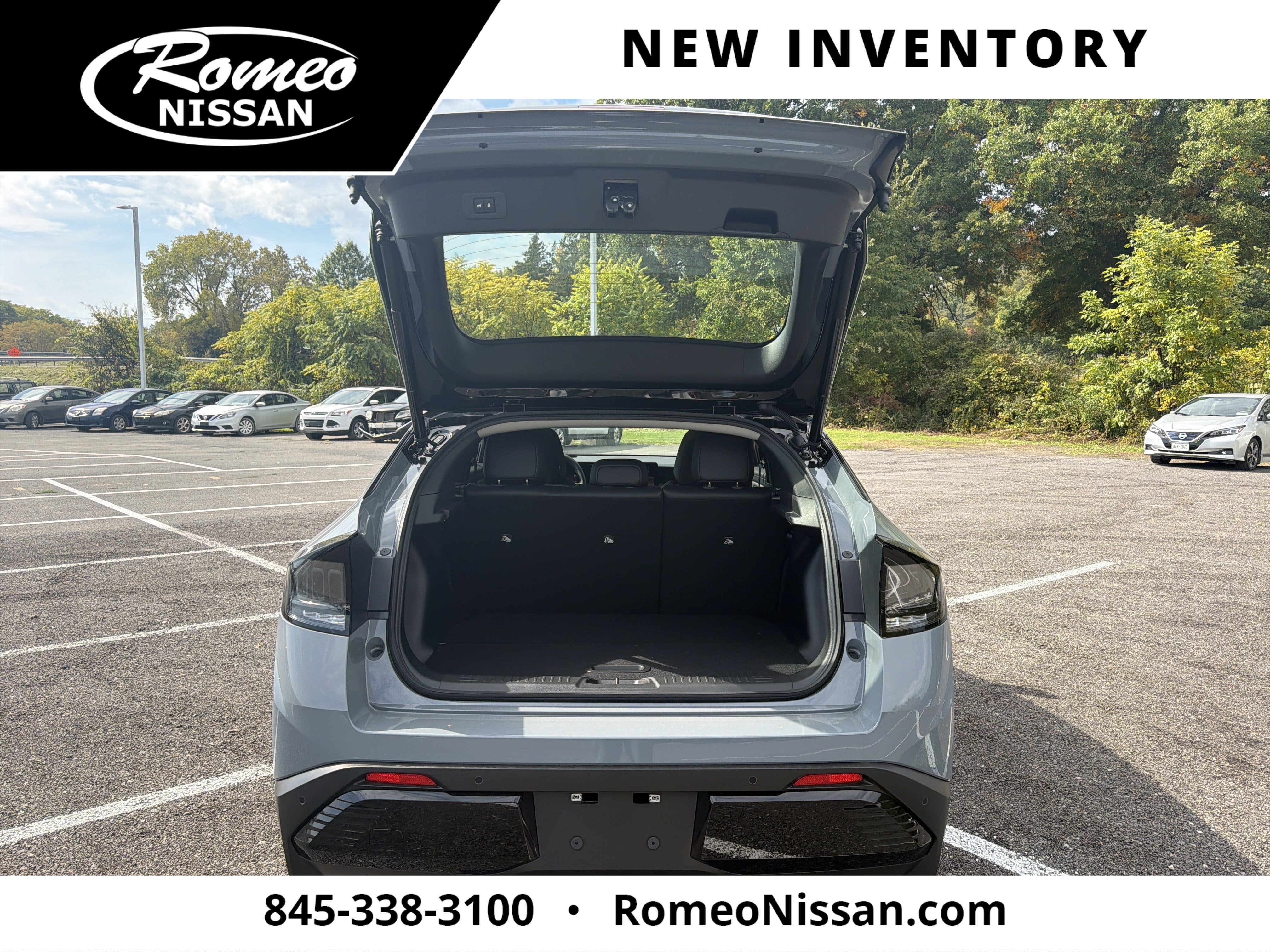 2026 Nissan LEAF PLATINUM+