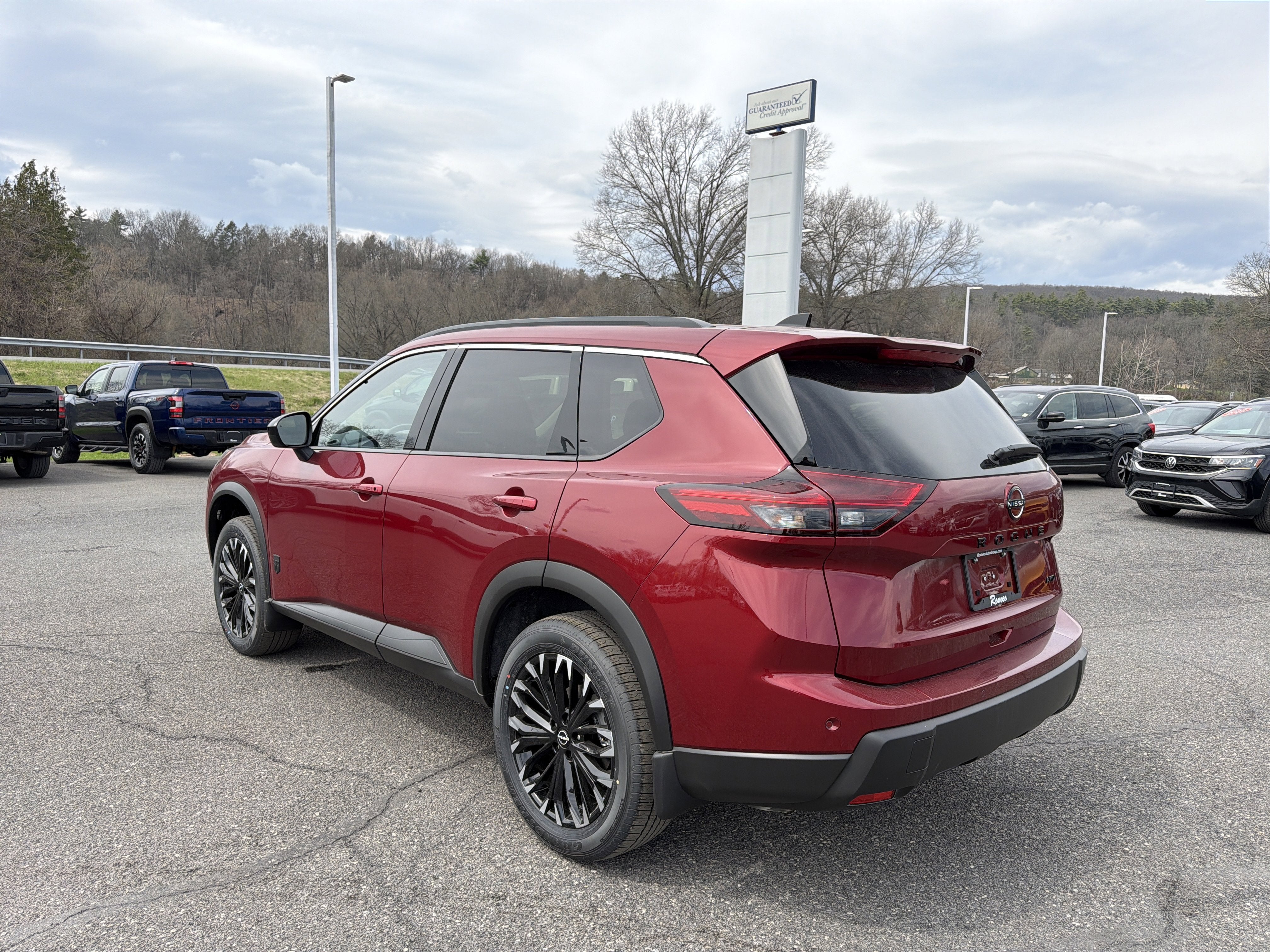 2026 Nissan Rogue Dark Armor