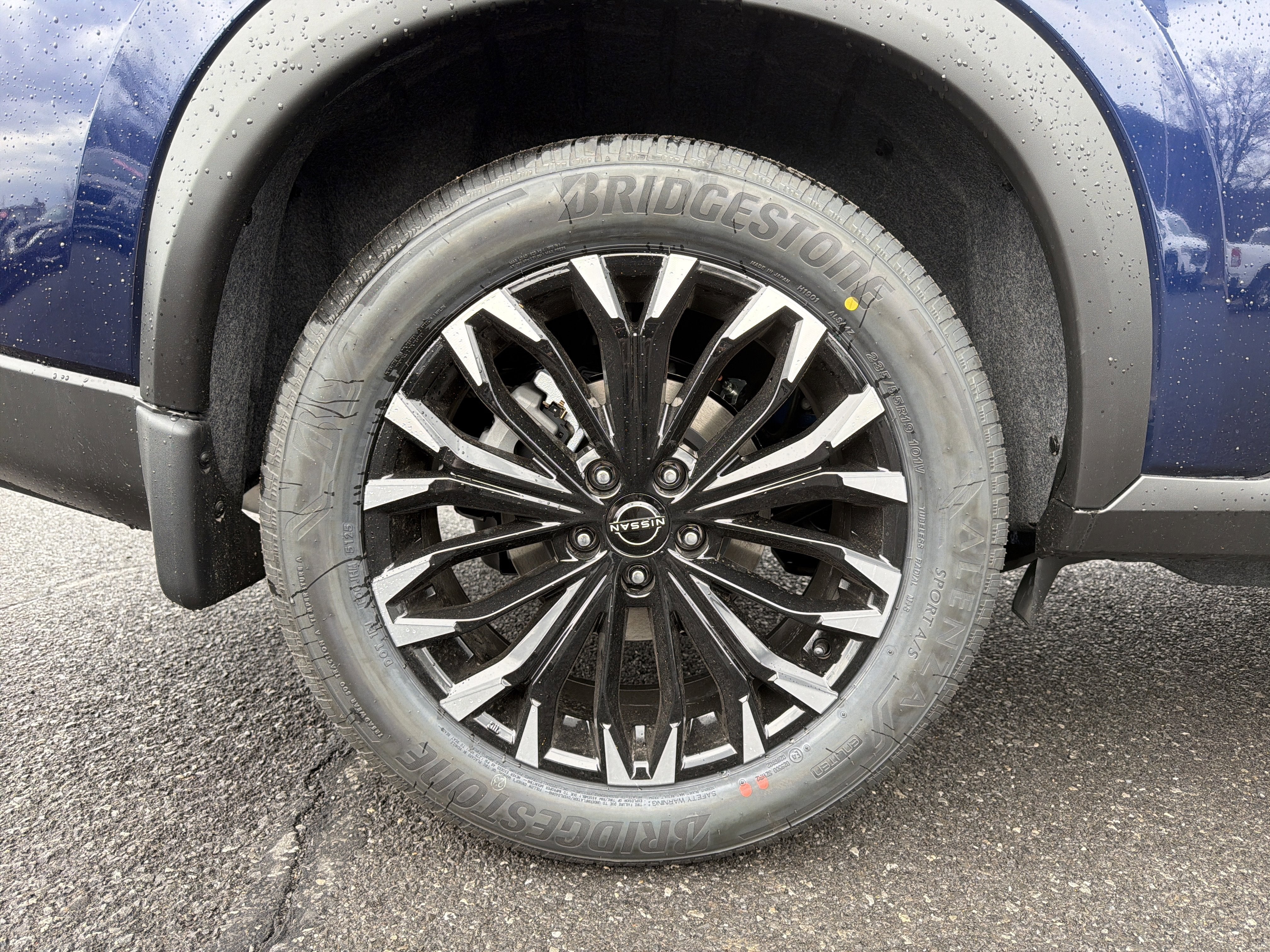 2026 Nissan Rogue Dark Armor