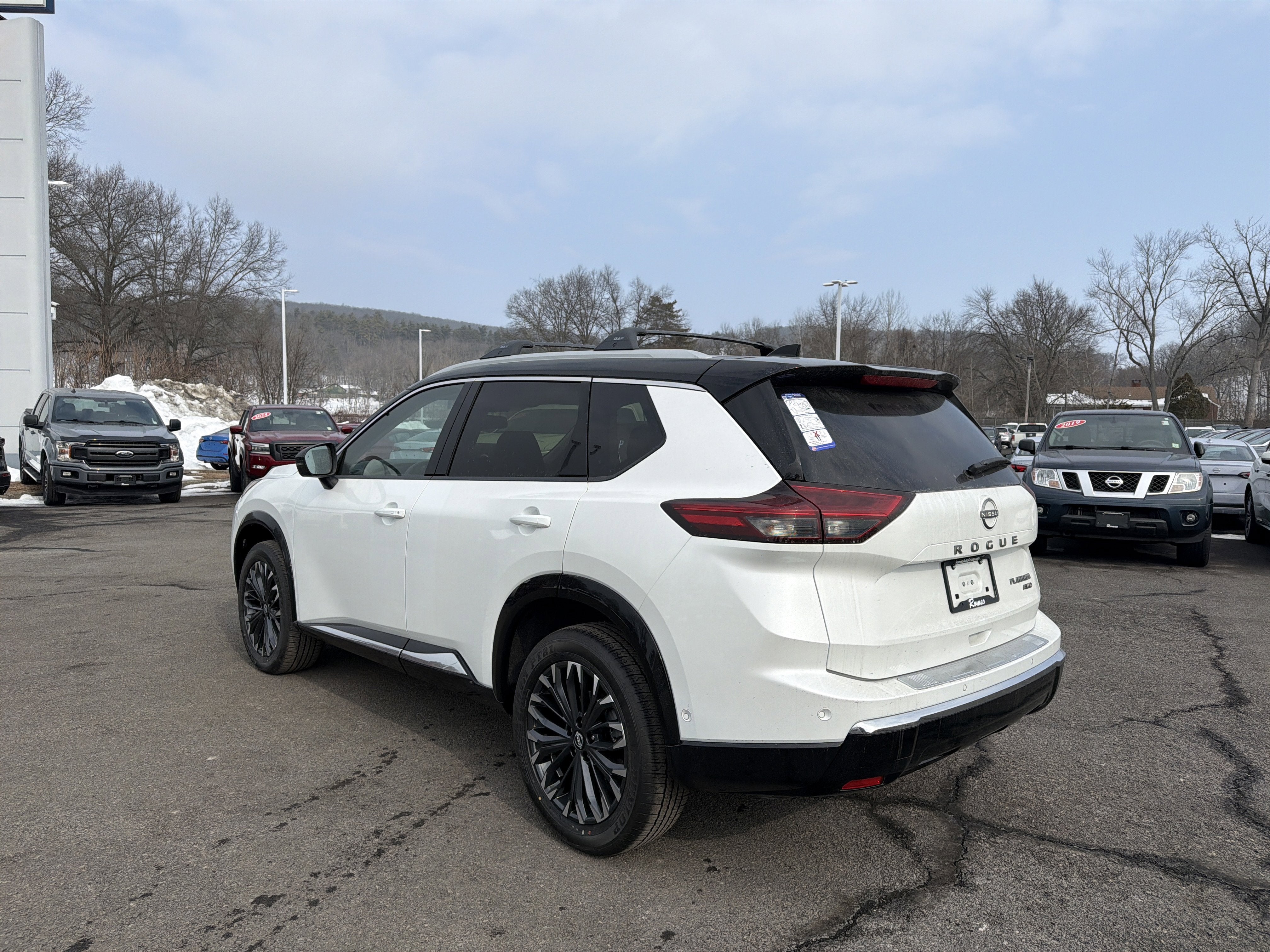 2026 Nissan Rogue Platinum