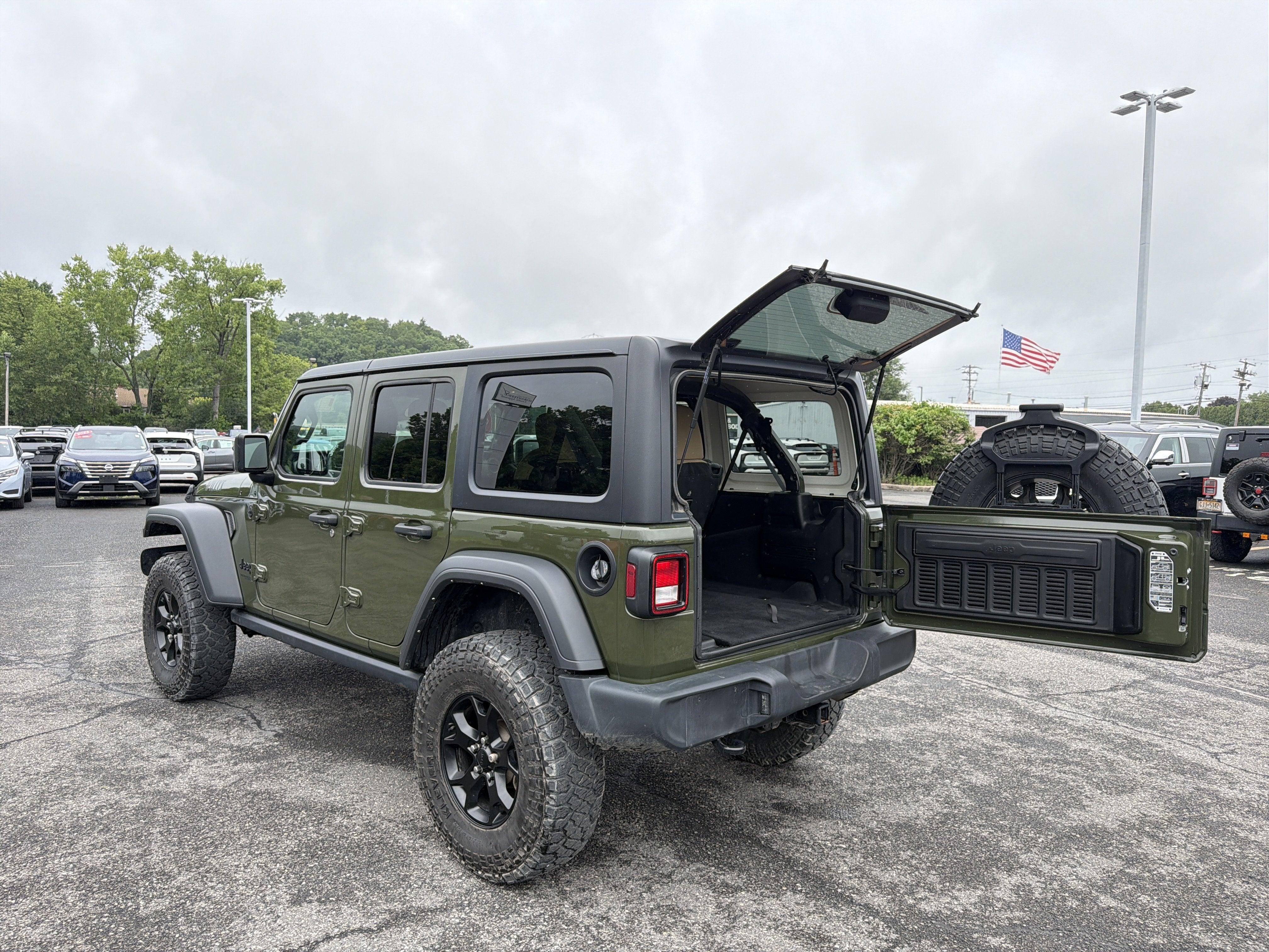 2022 Jeep Wrangler Unlimited Willys