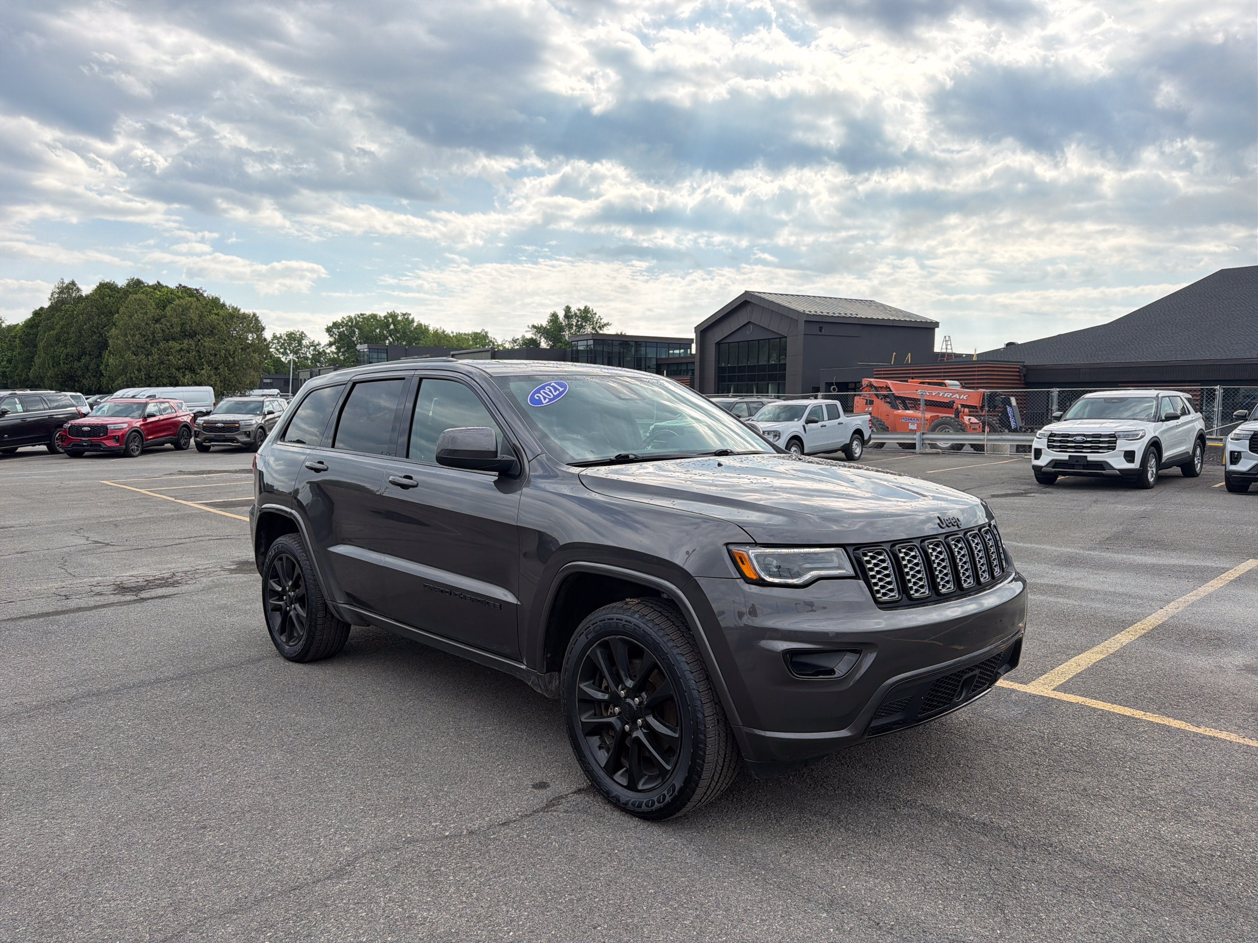 2021 Jeep Grand Cherokee Laredo X