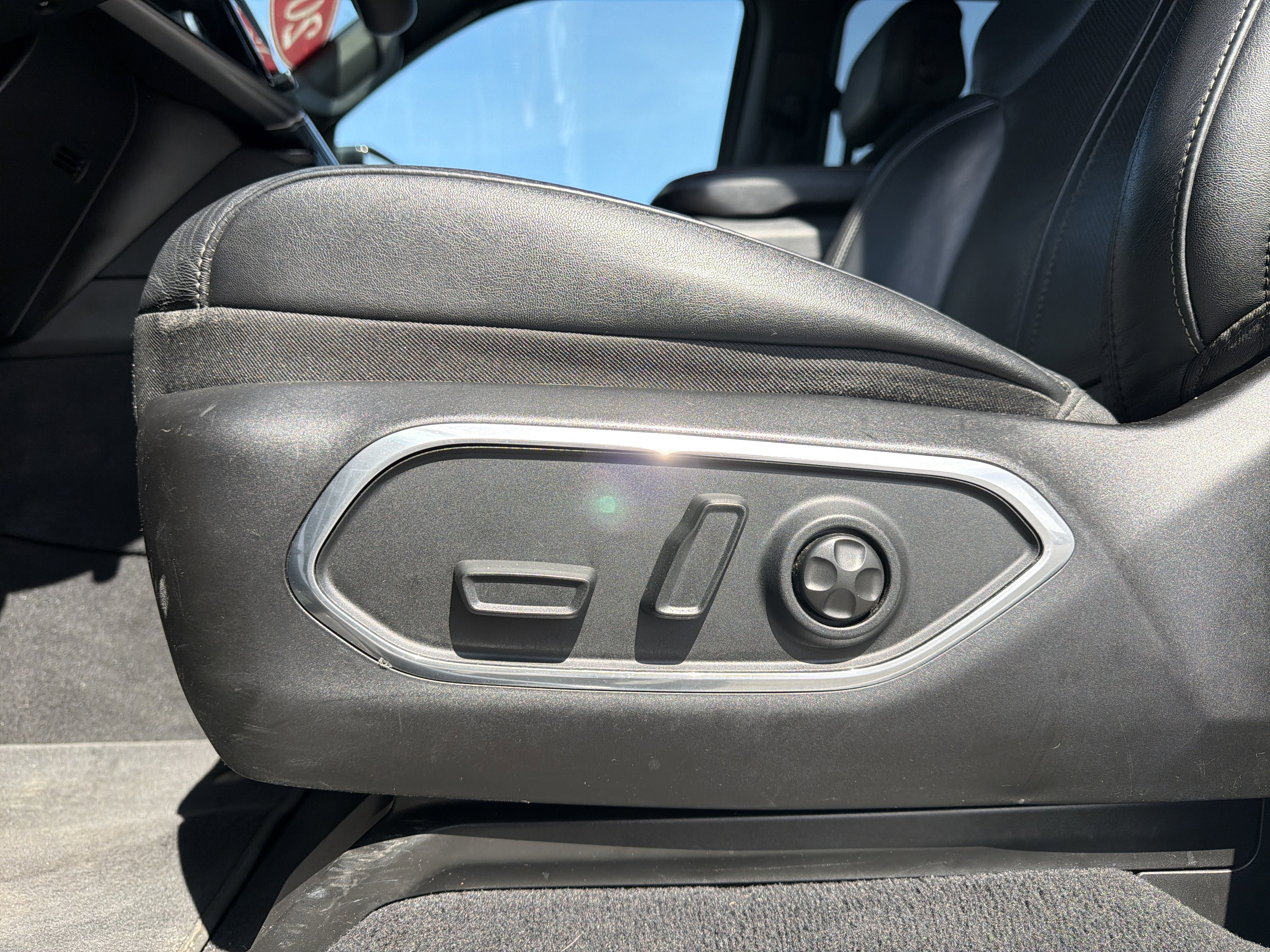 2023 Jeep Wagoneer Series III