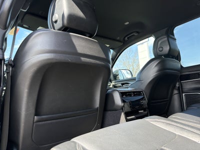 2023 Jeep Wagoneer Series III