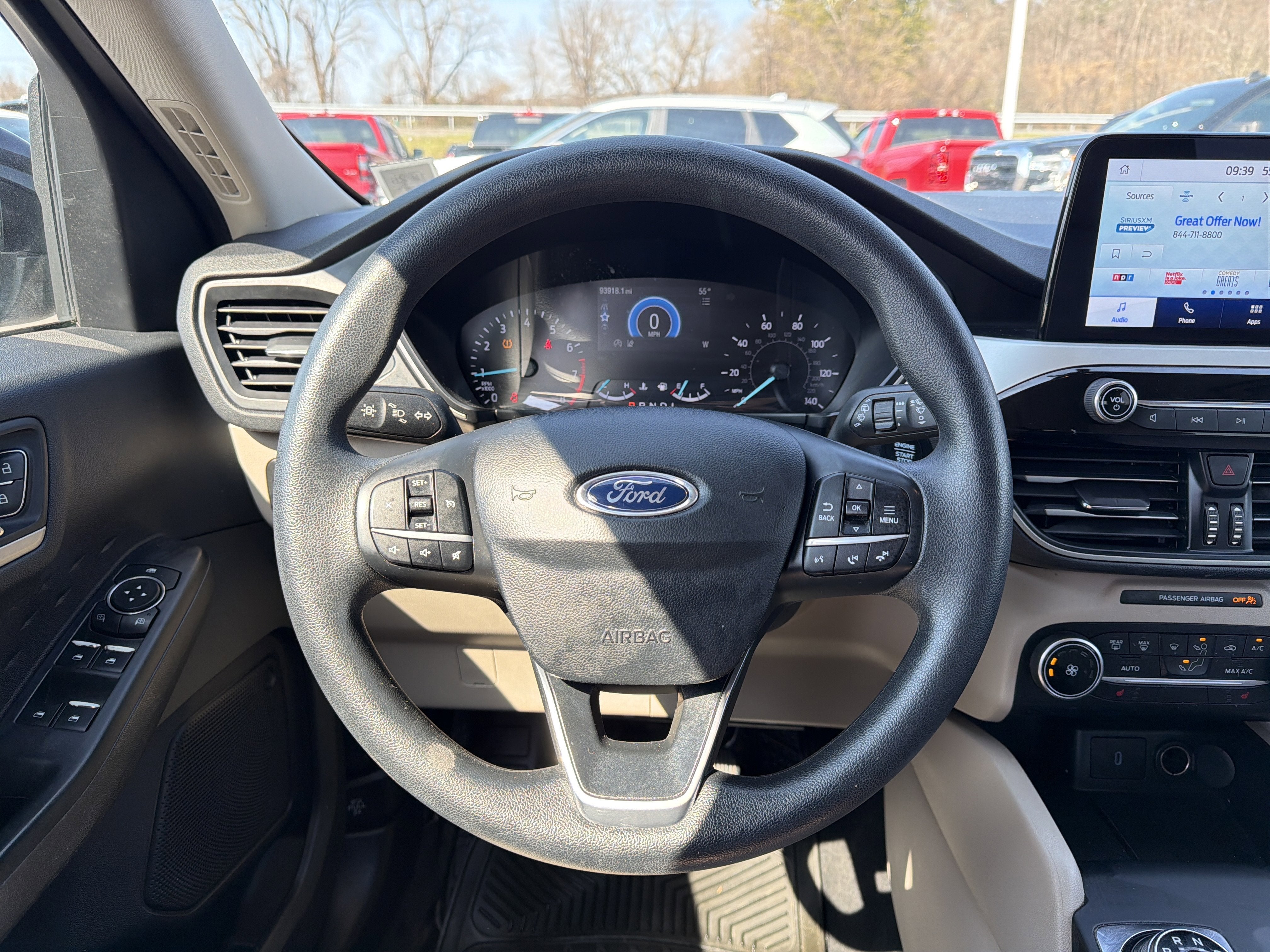 2020 Ford Escape SE