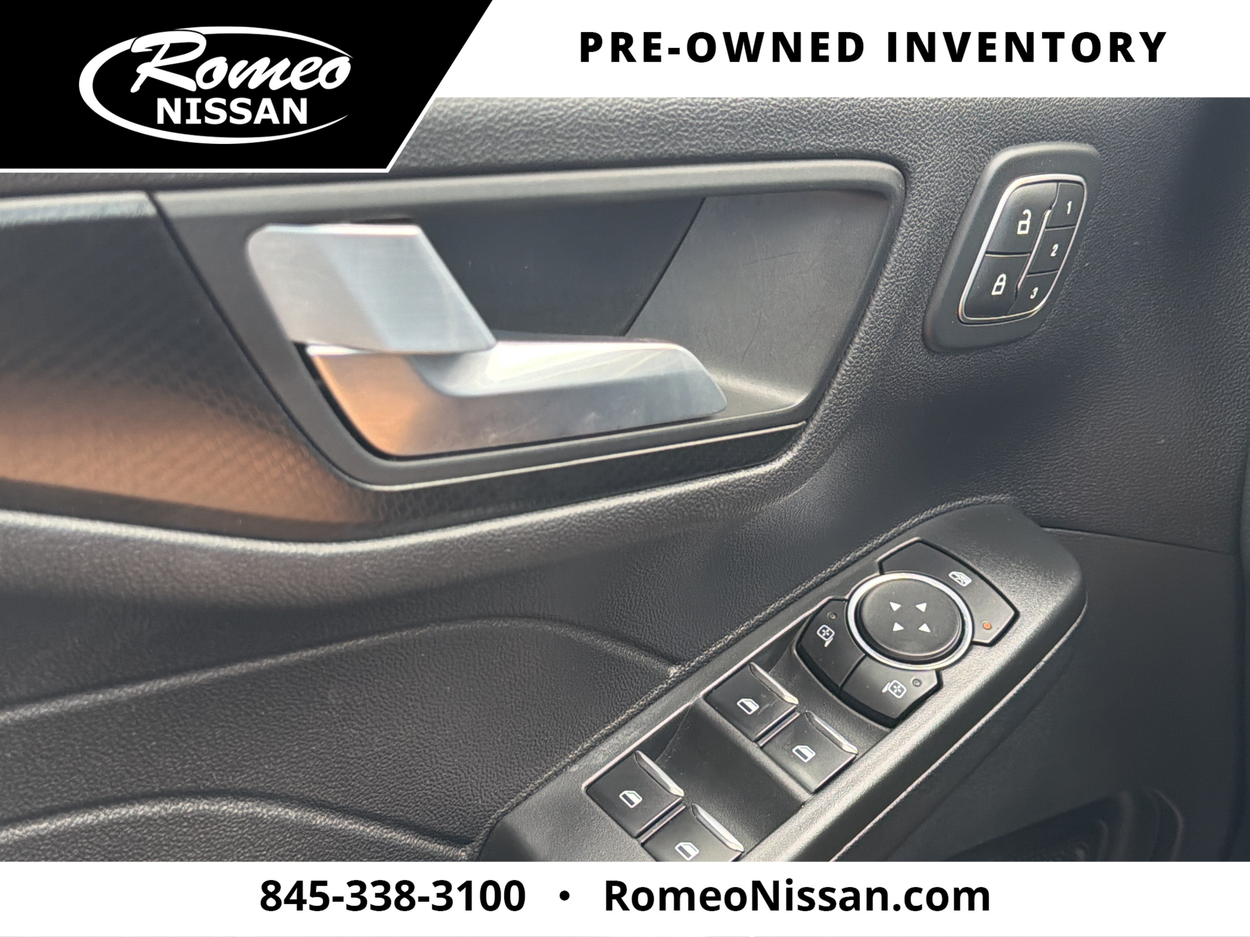 2021 Ford Escape SEL