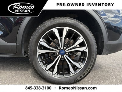 2021 Ford Escape SEL