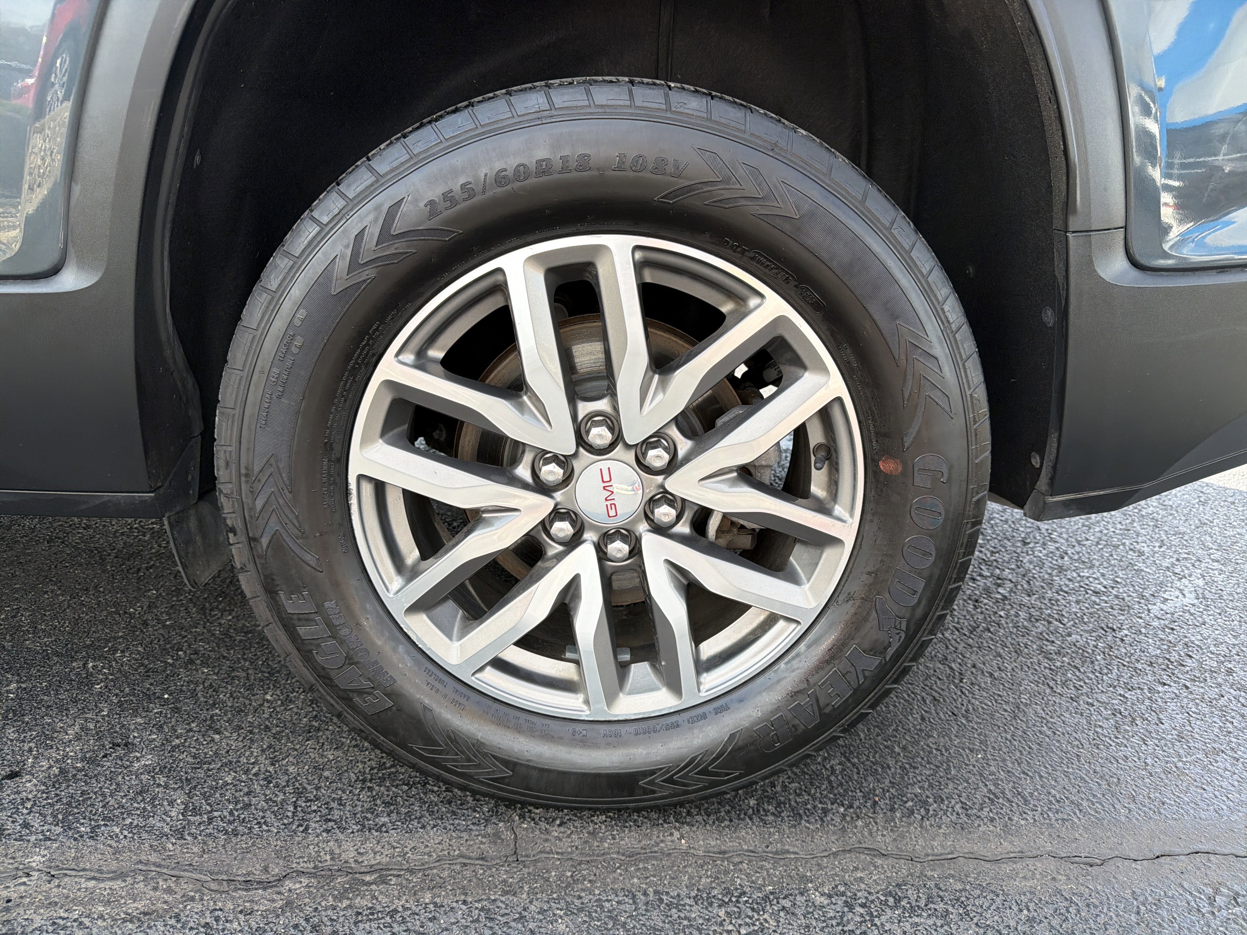 2019 GMC Acadia SLE-2