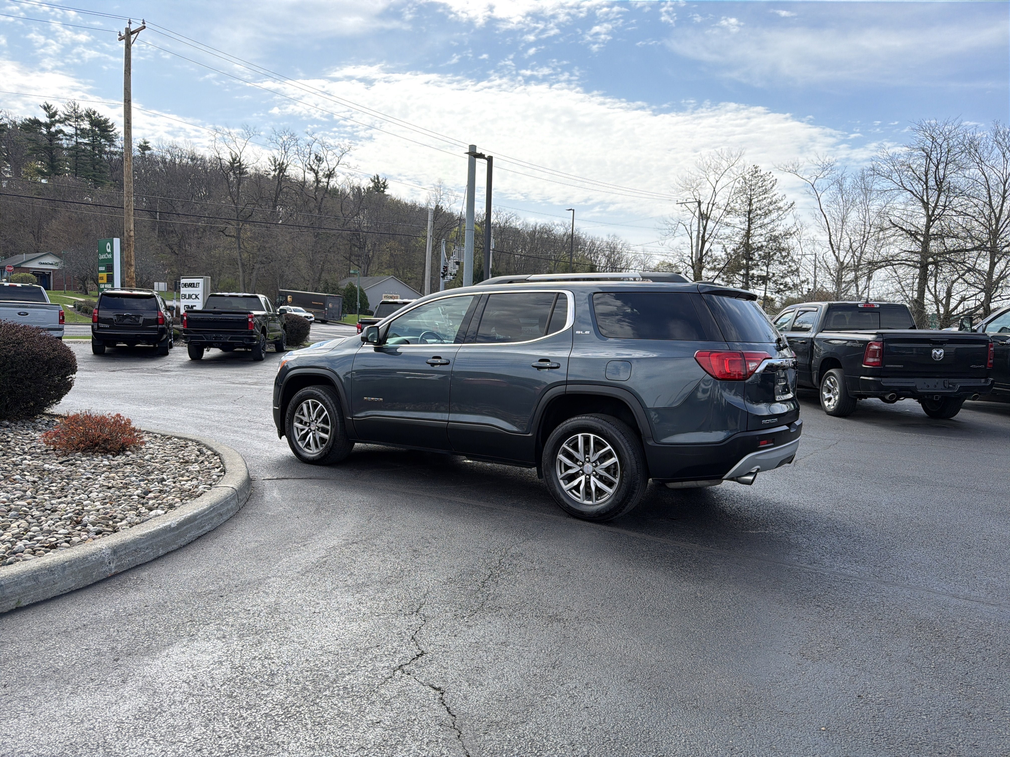 2019 GMC Acadia SLE-2