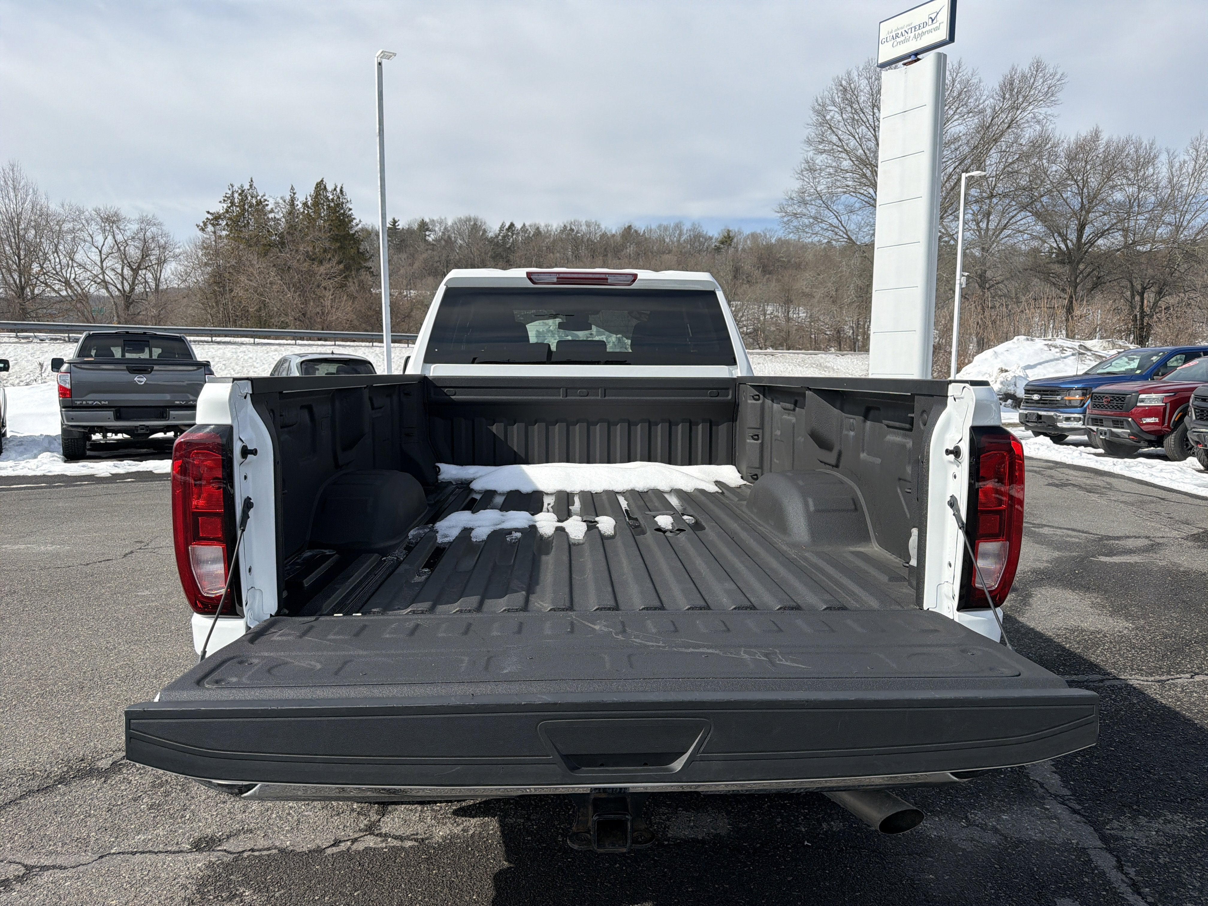 2024 GMC Sierra 2500HD Pro