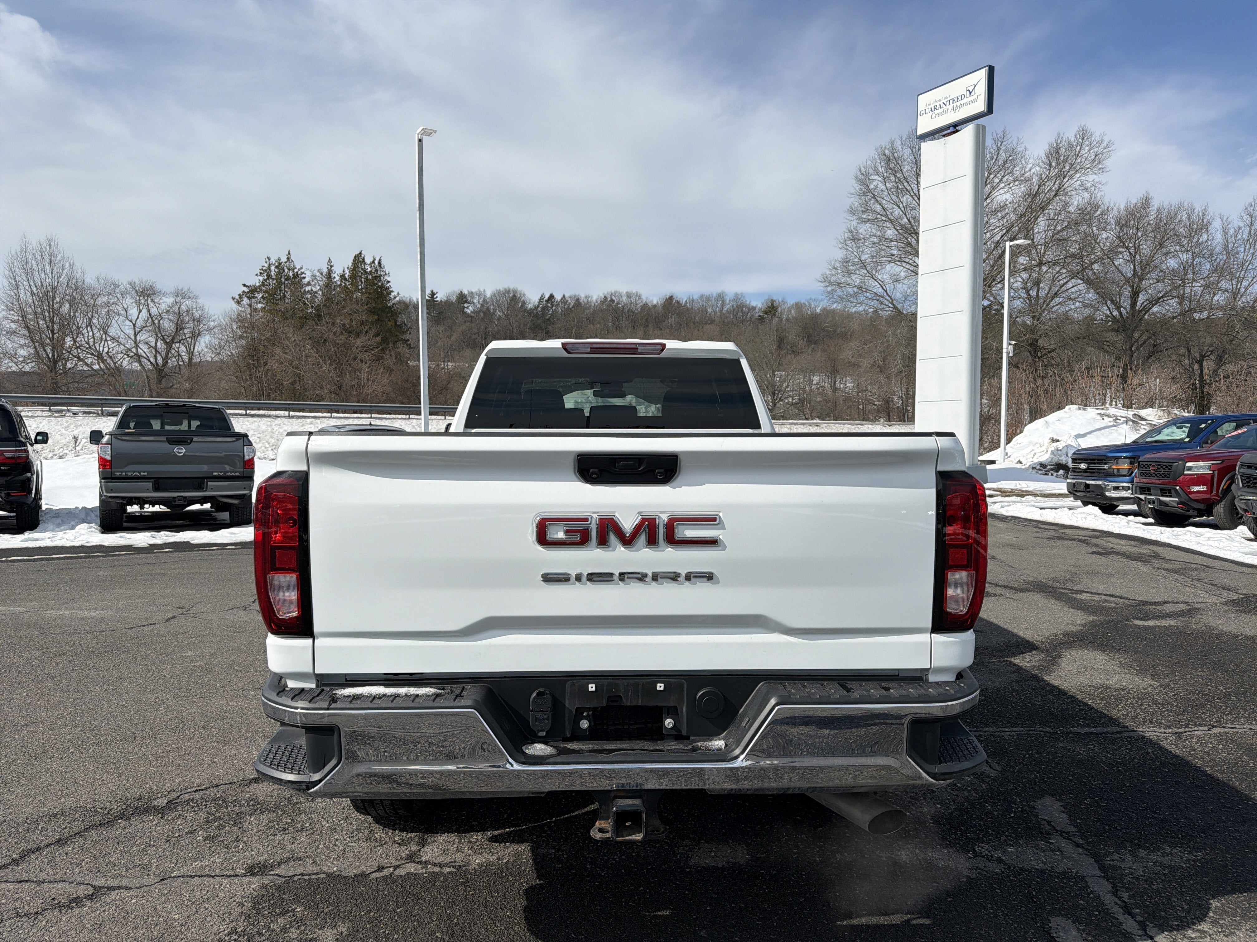 2024 GMC Sierra 2500HD Pro