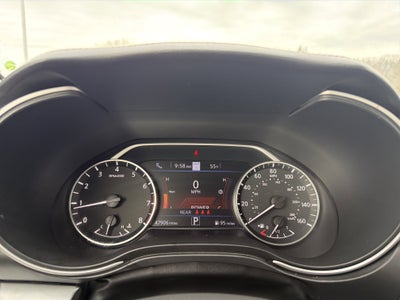 2023 Nissan Maxima SV