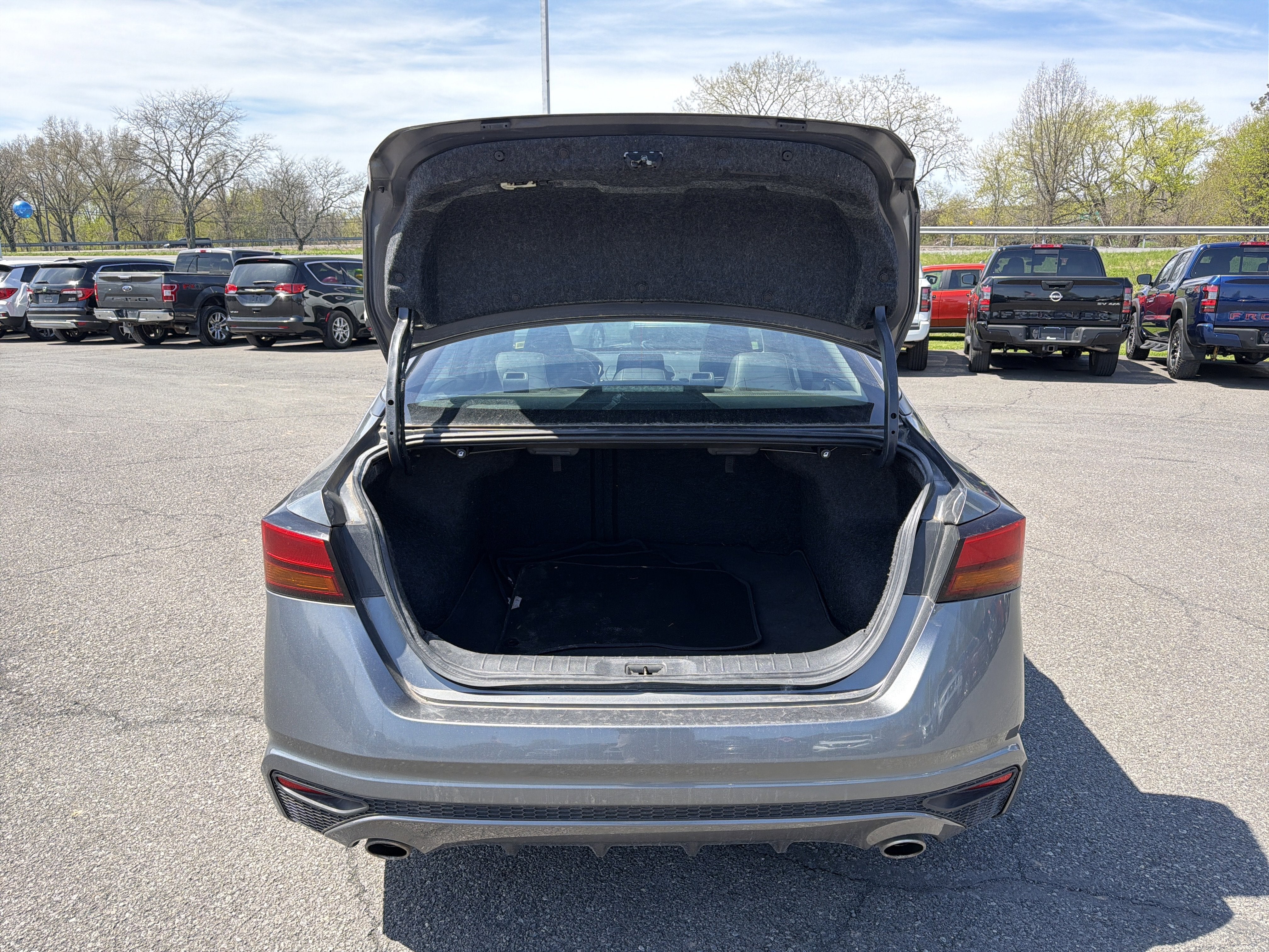 2019 Nissan Altima 2.5 SR