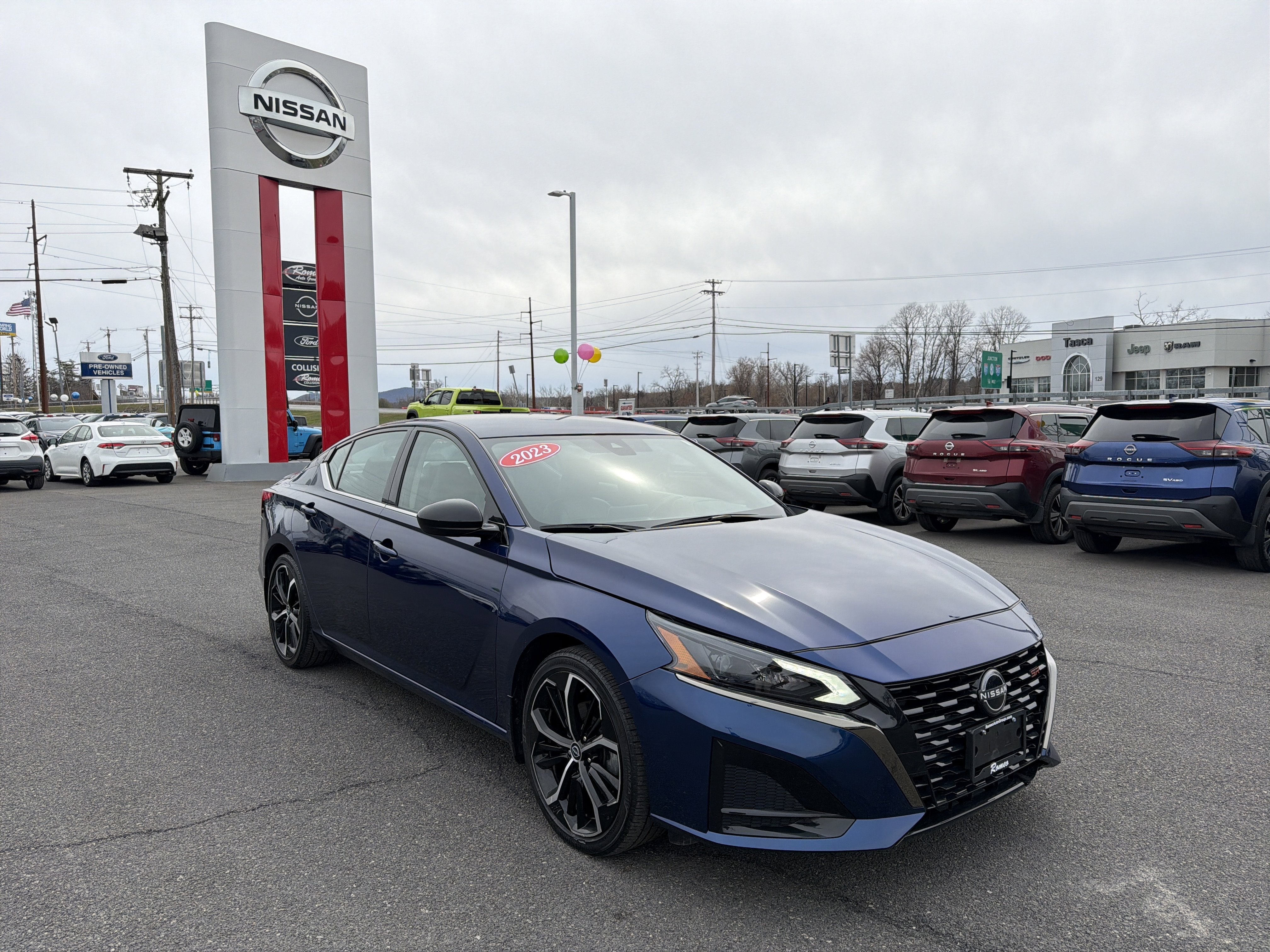 2023 Nissan Altima 2.5 SR