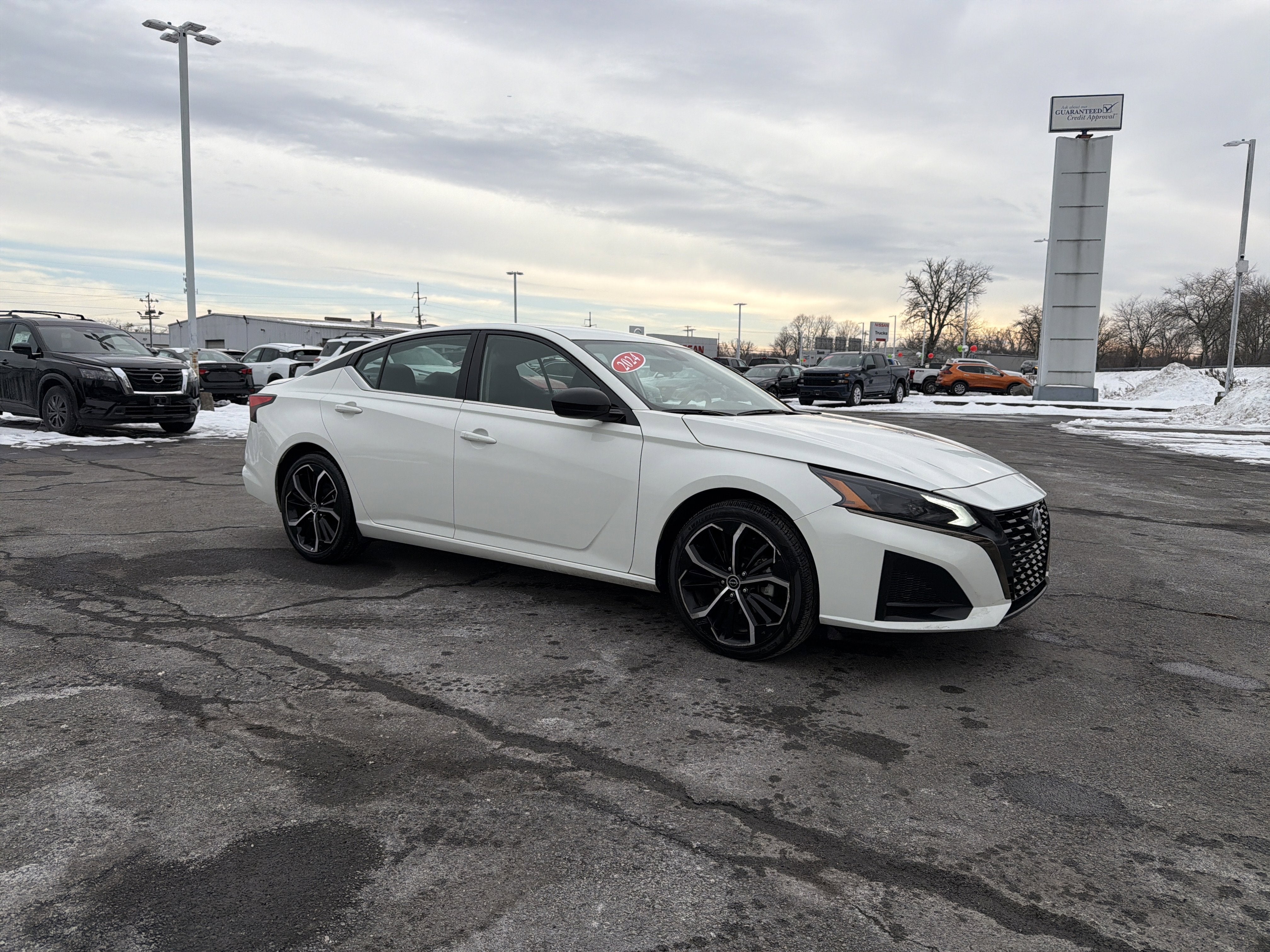 2024 Nissan Altima 2.5 SR