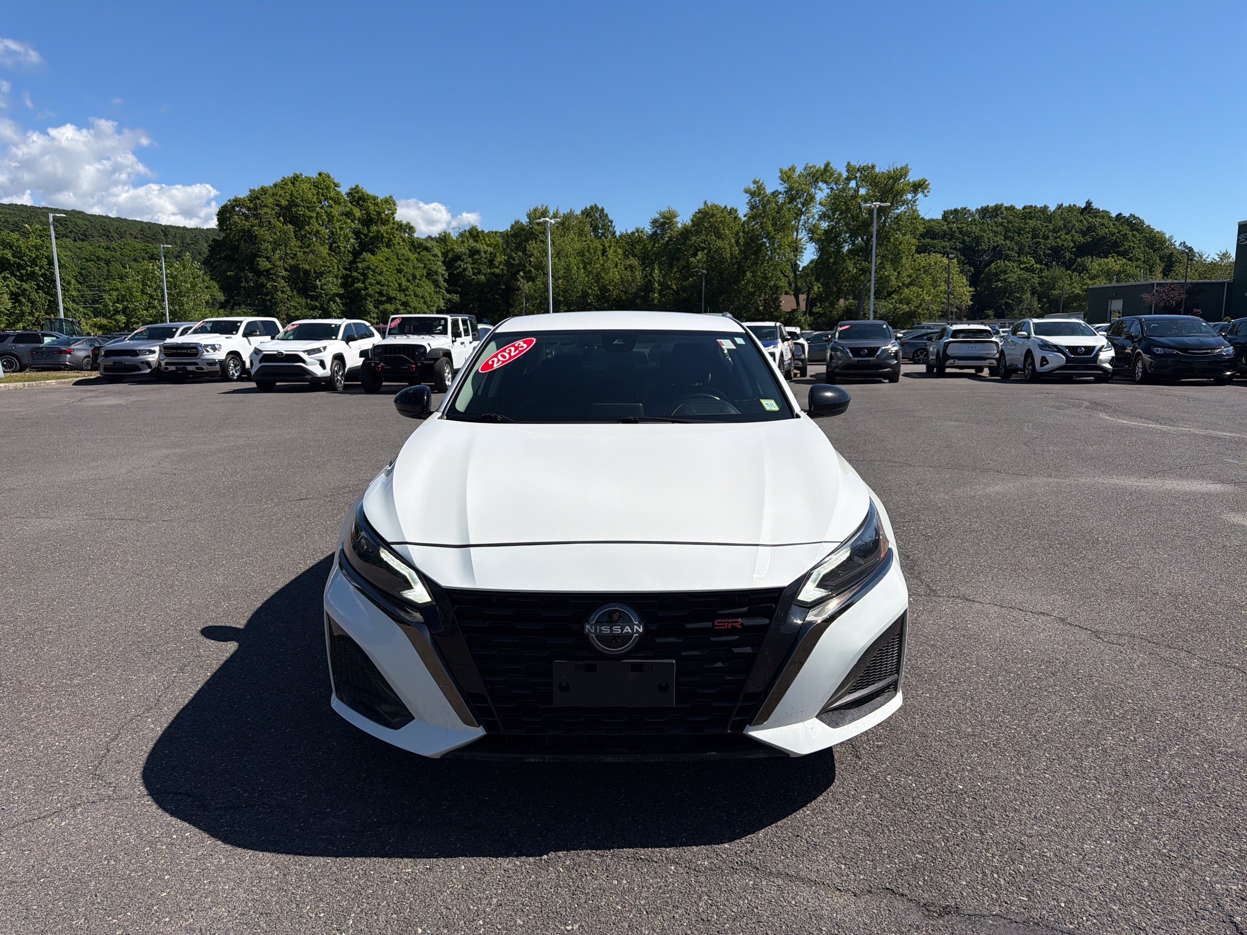 2023 Nissan Altima 2.5 SR