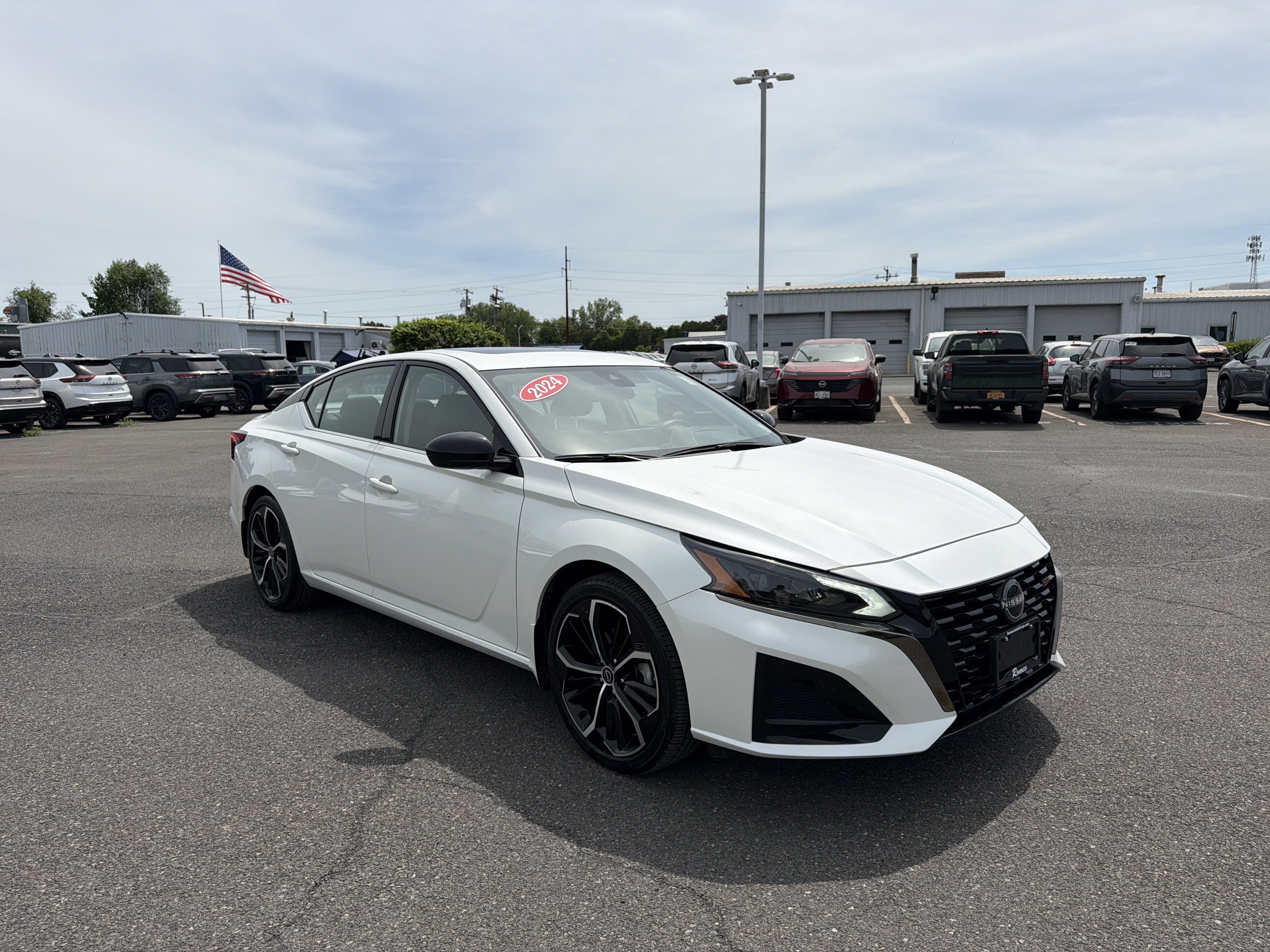 2024 Nissan Altima 2.5 SR