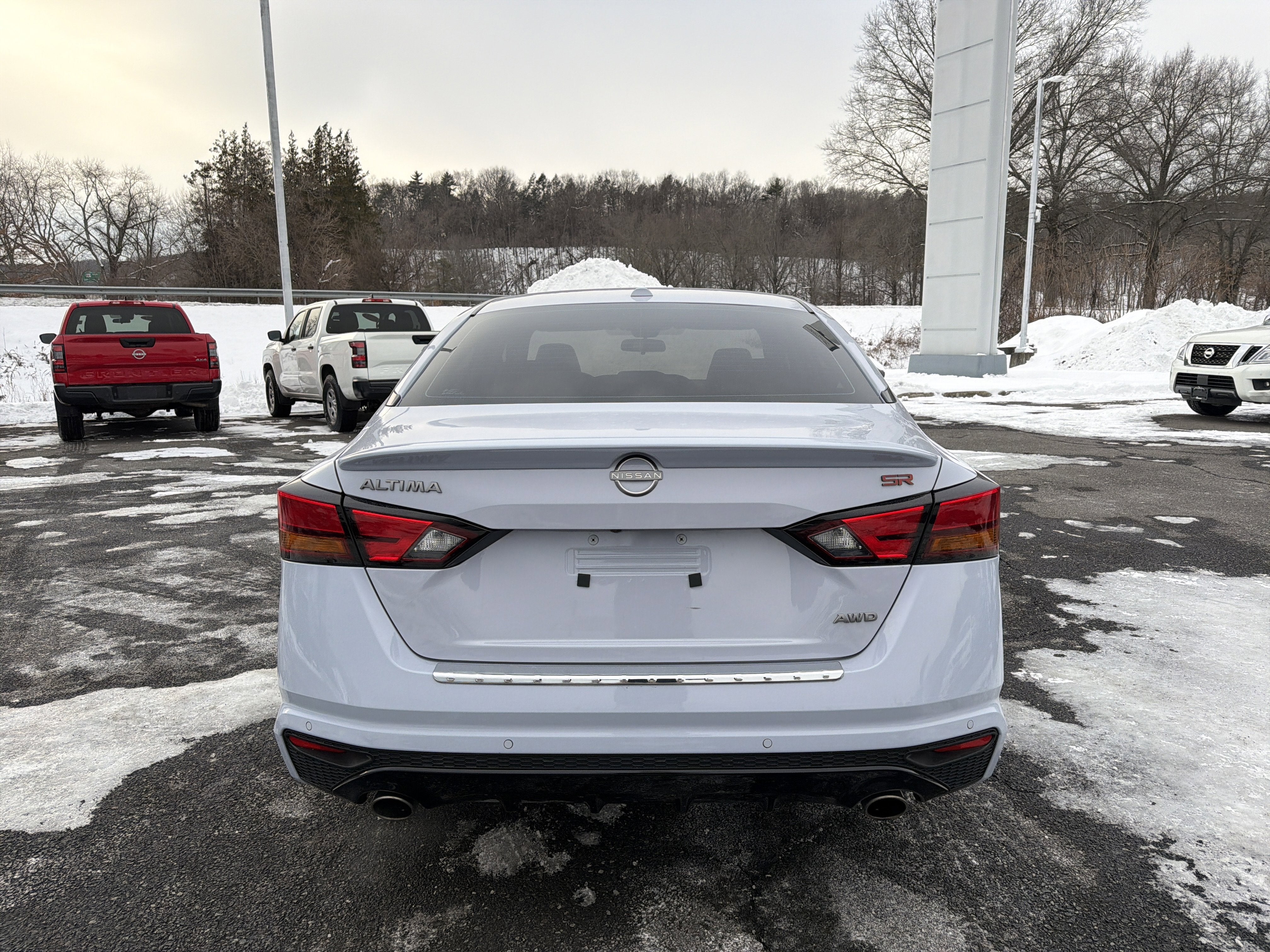 2023 Nissan Altima 2.5 SR