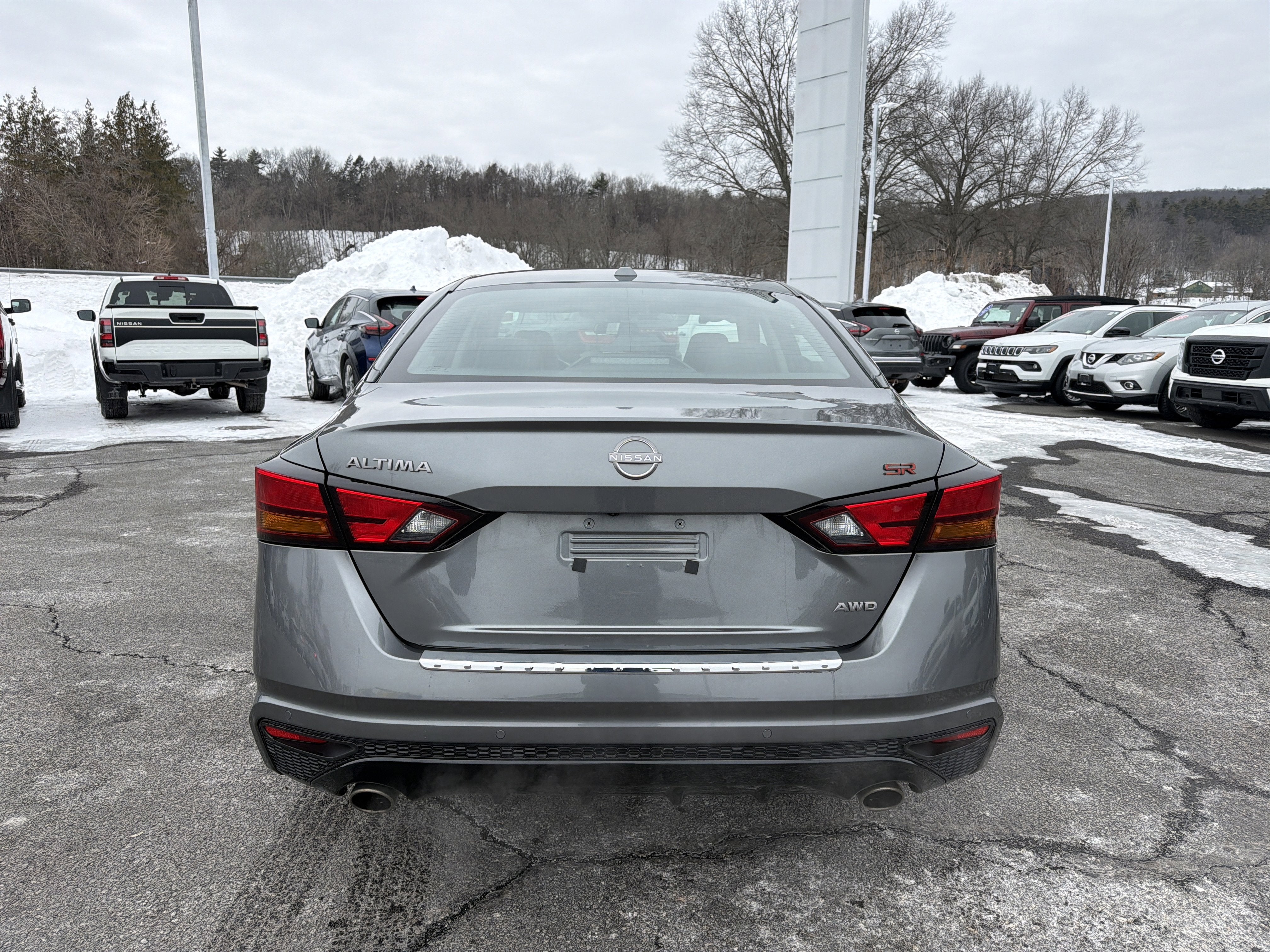 2023 Nissan Altima 2.5 SR