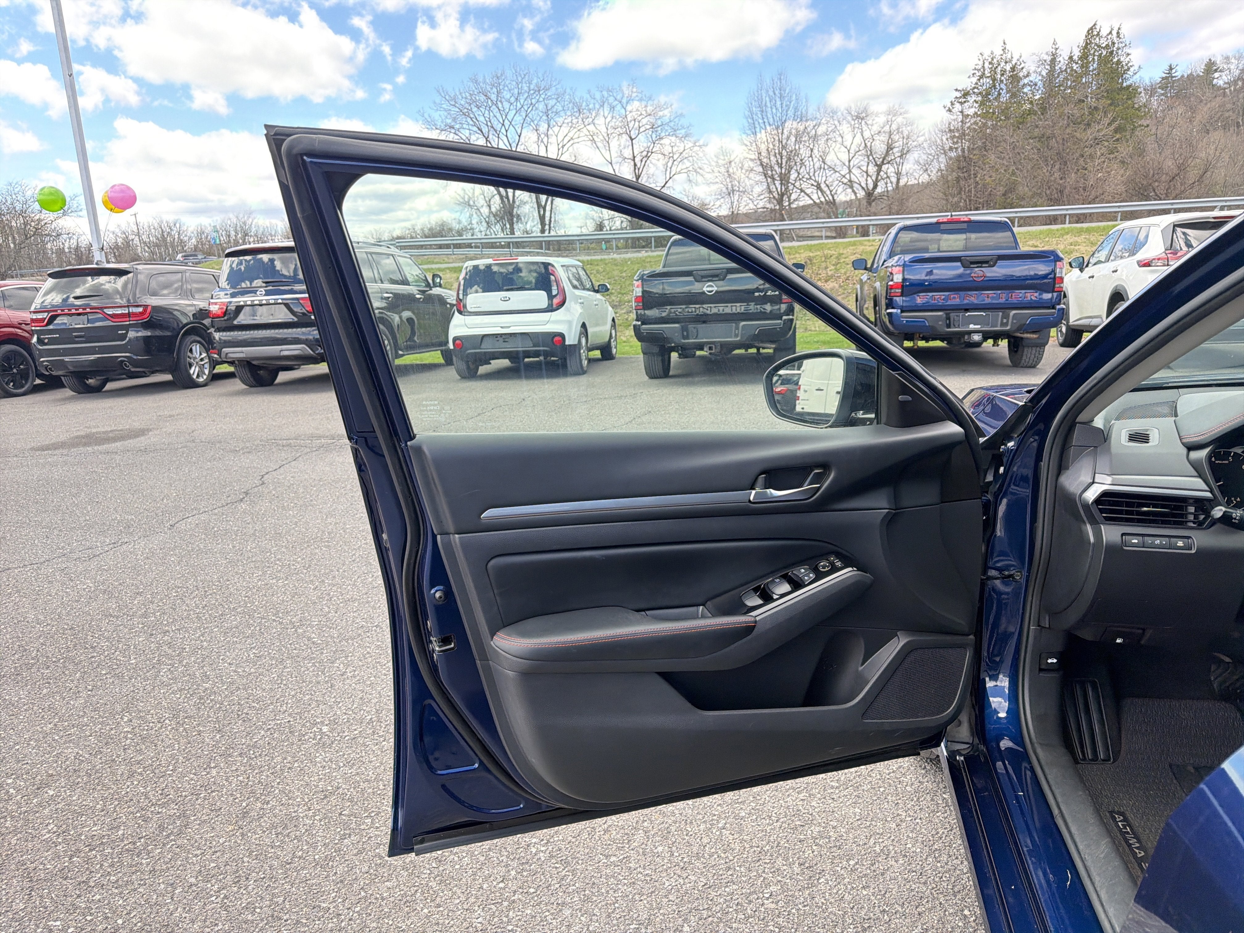 2024 Nissan Altima 2.5 SR