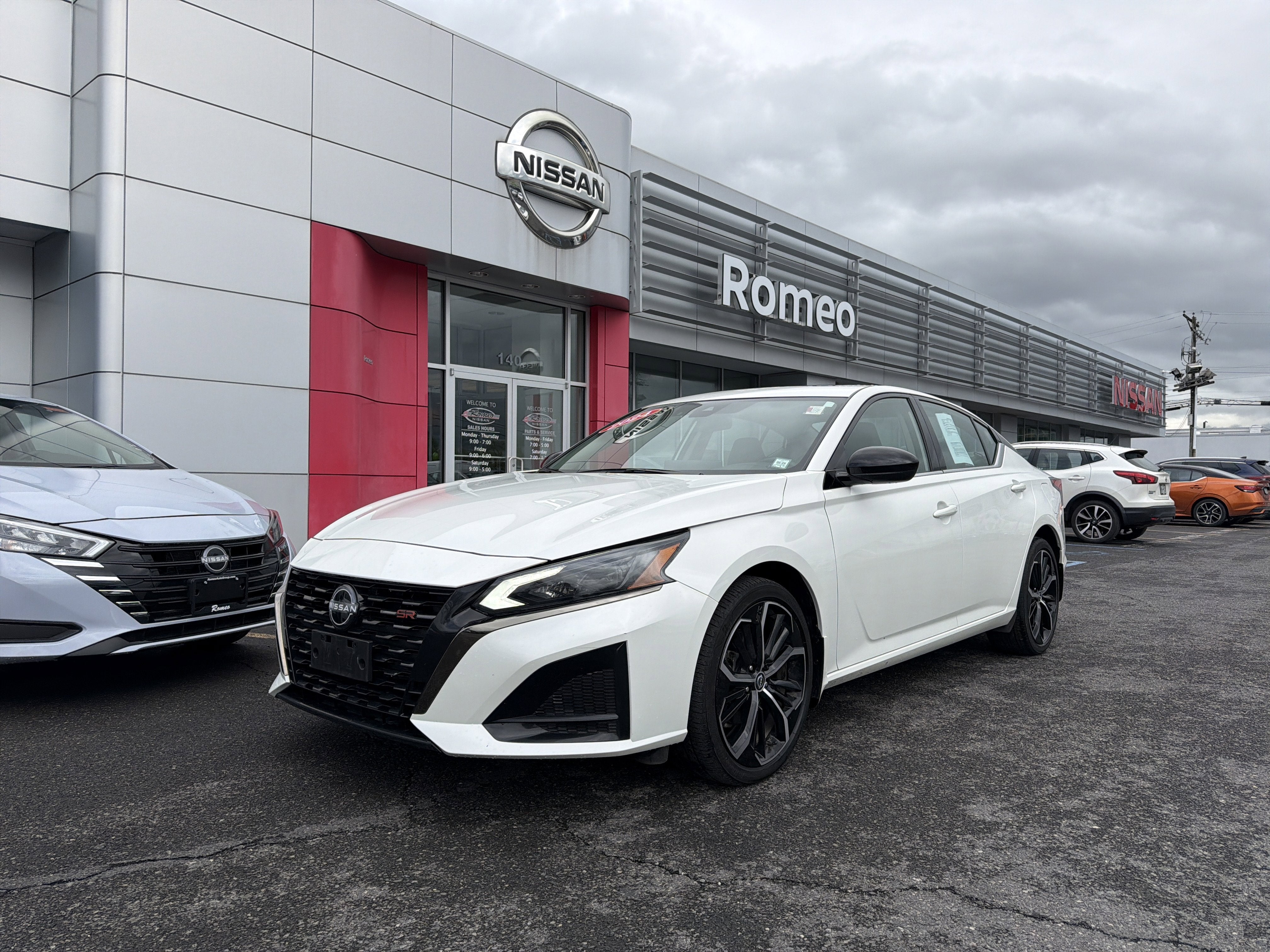2024 Nissan Altima 2.5 SR