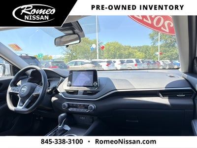 2022 Nissan Altima 2.5 SV