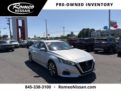 2022 Nissan Altima 2.5 SV