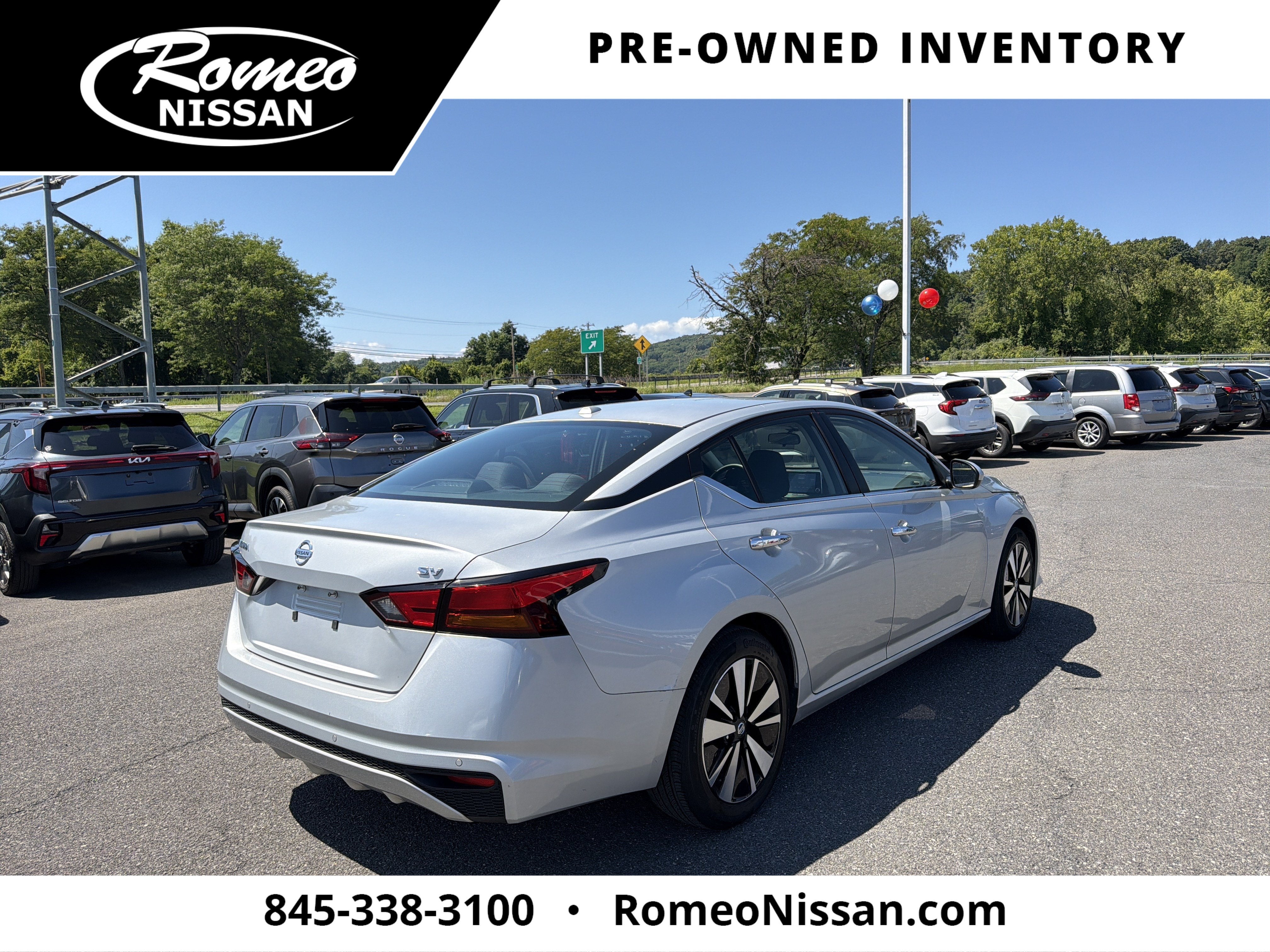 2022 Nissan Altima 2.5 SV