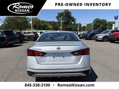 2022 Nissan Altima 2.5 SV