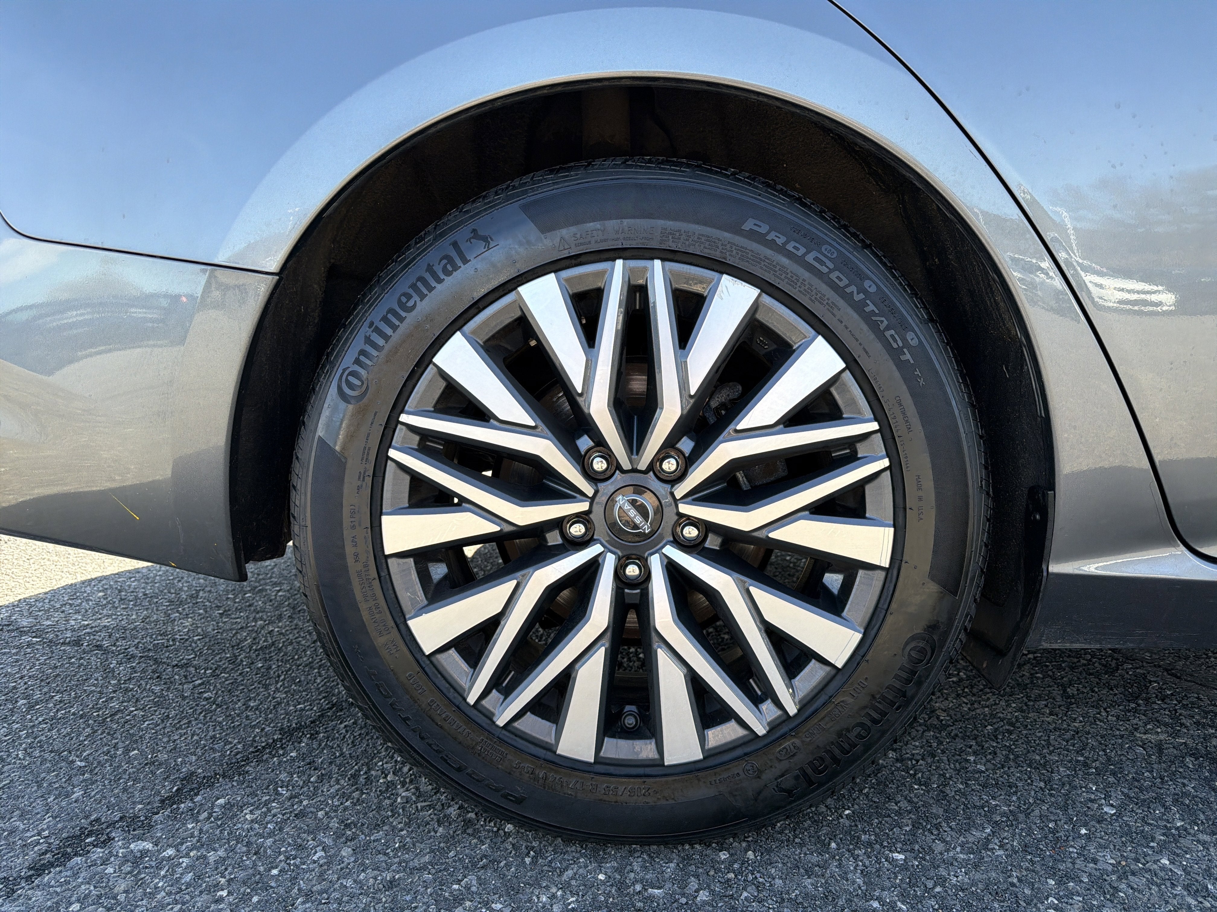 2024 Nissan Altima 2.5 SV