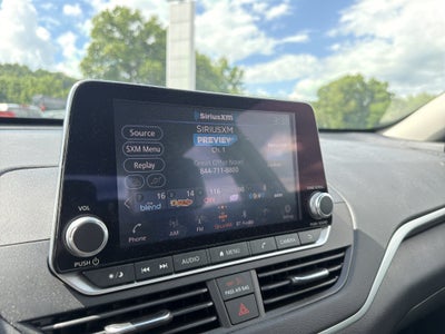 2022 Nissan Altima 2.5 SV