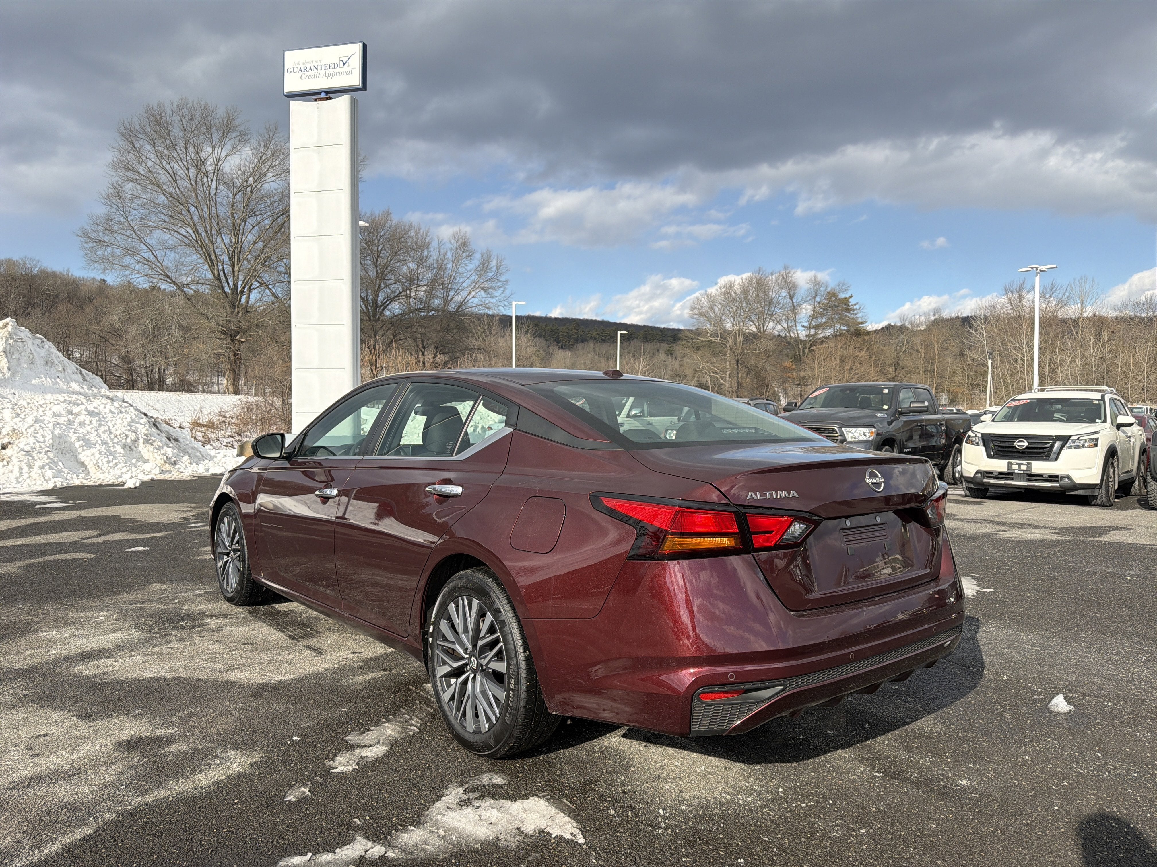 2025 Nissan Altima 2.5 SV