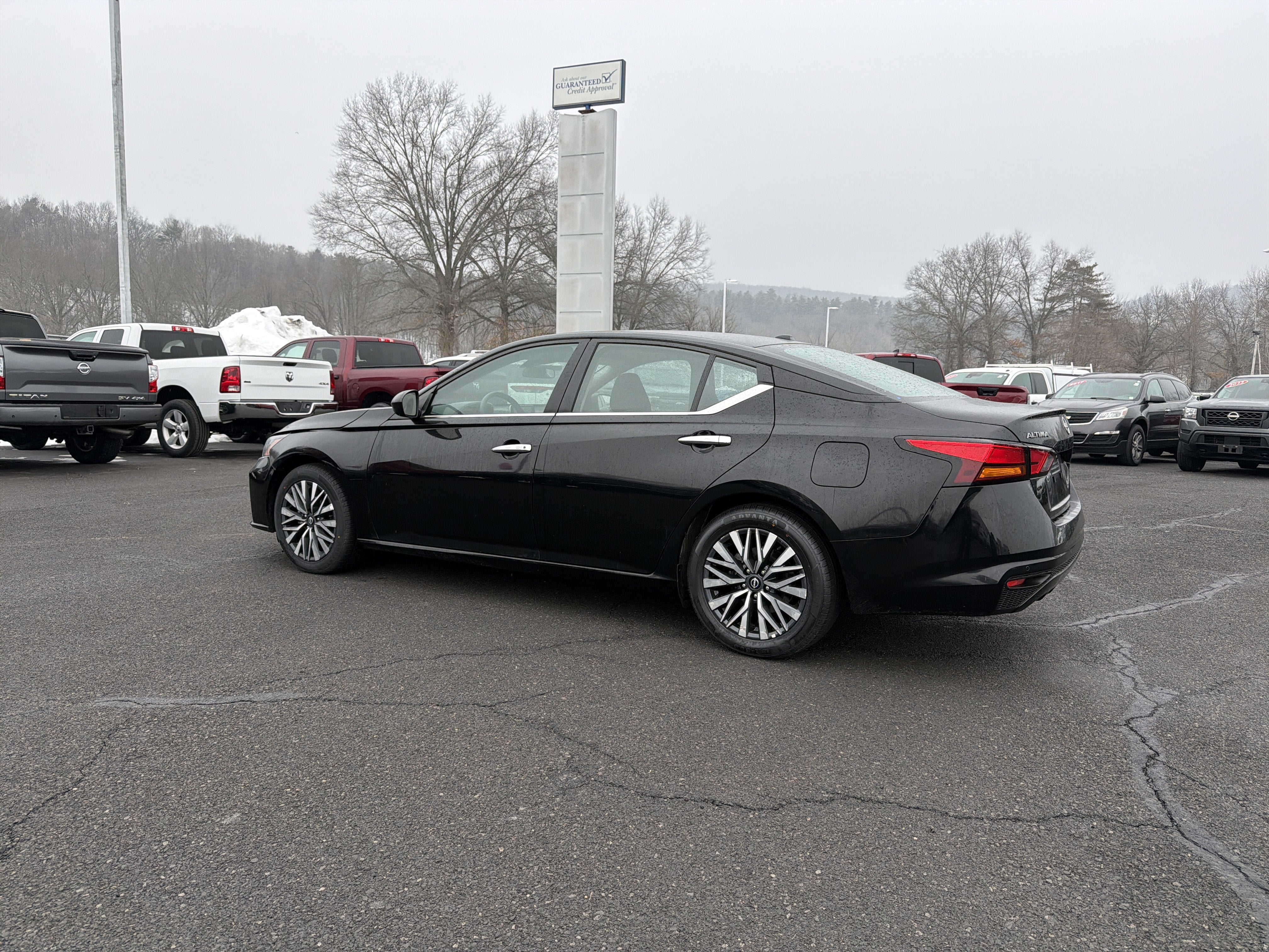 2025 Nissan Altima 2.5 SV