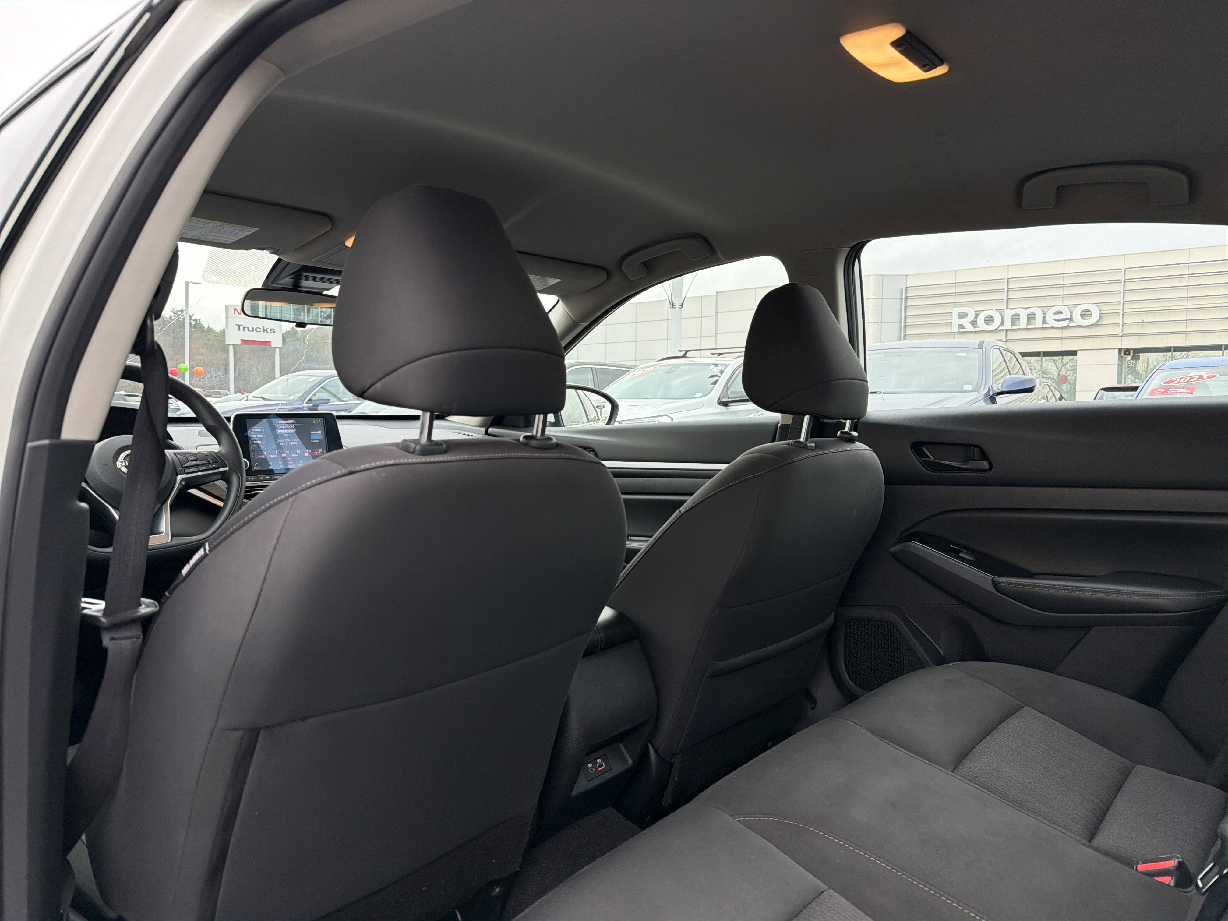 2023 Nissan Altima 2.5 SV