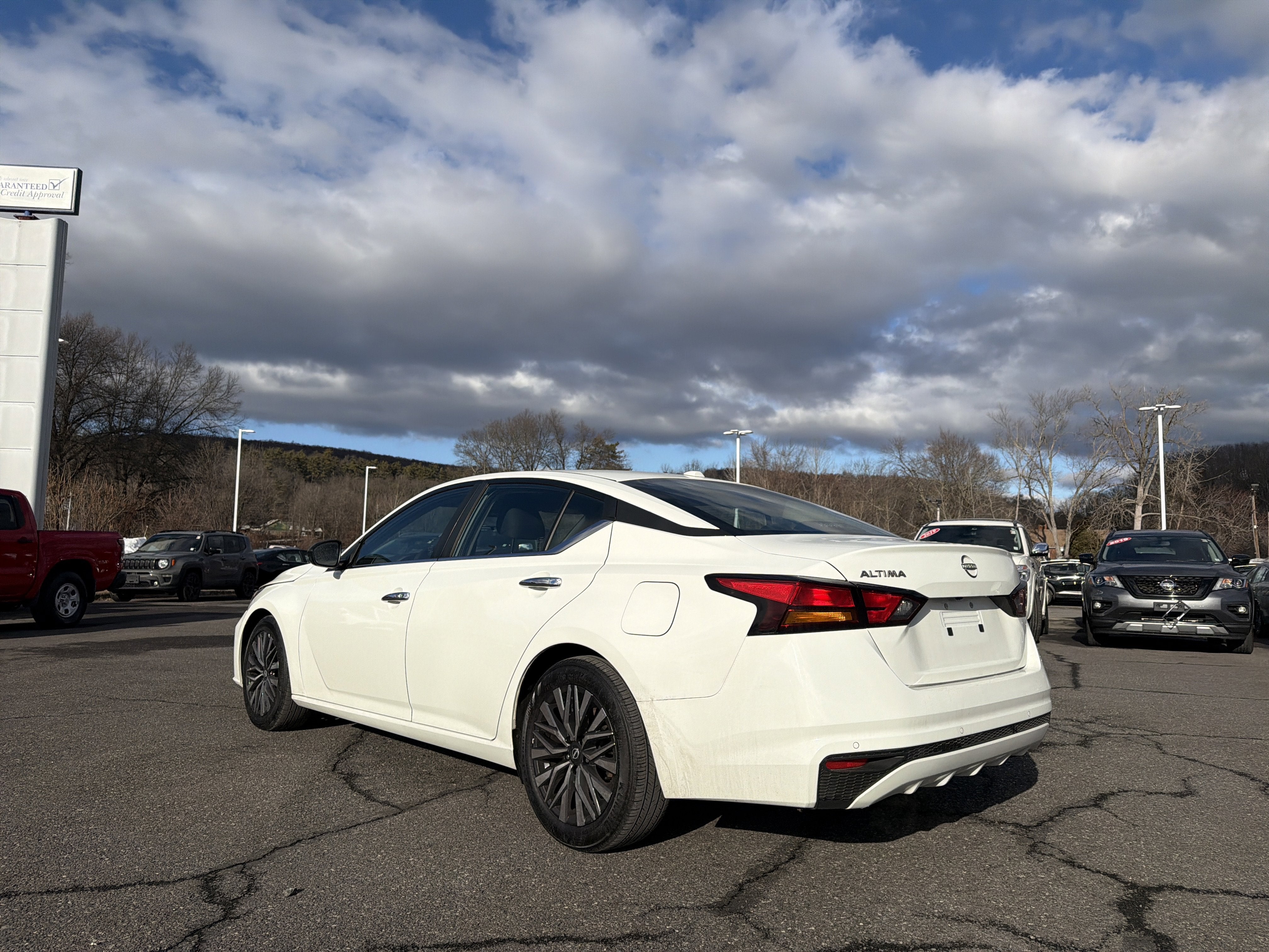 2025 Nissan Altima 2.5 SV