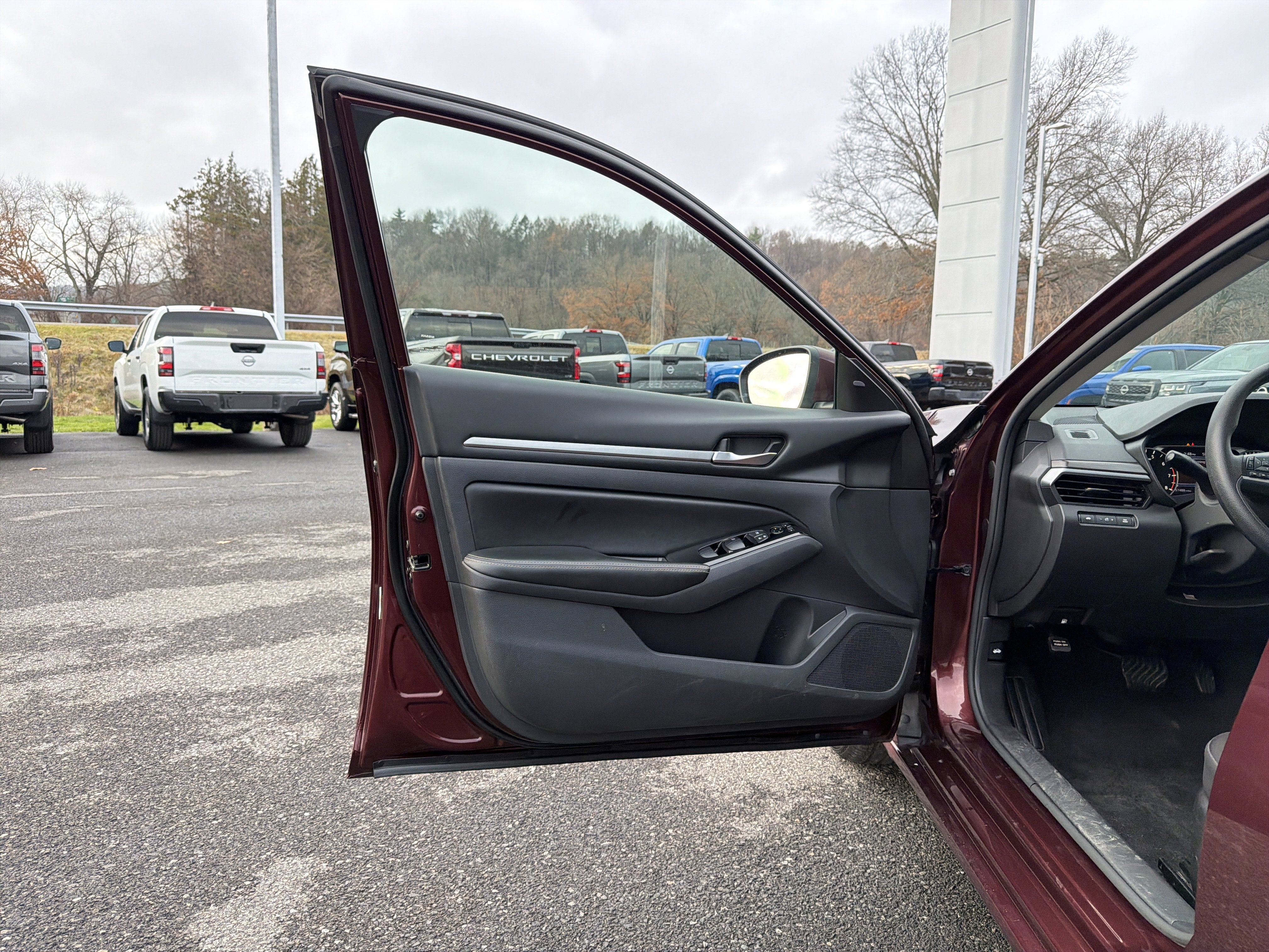 2023 Nissan Altima 2.5 SV