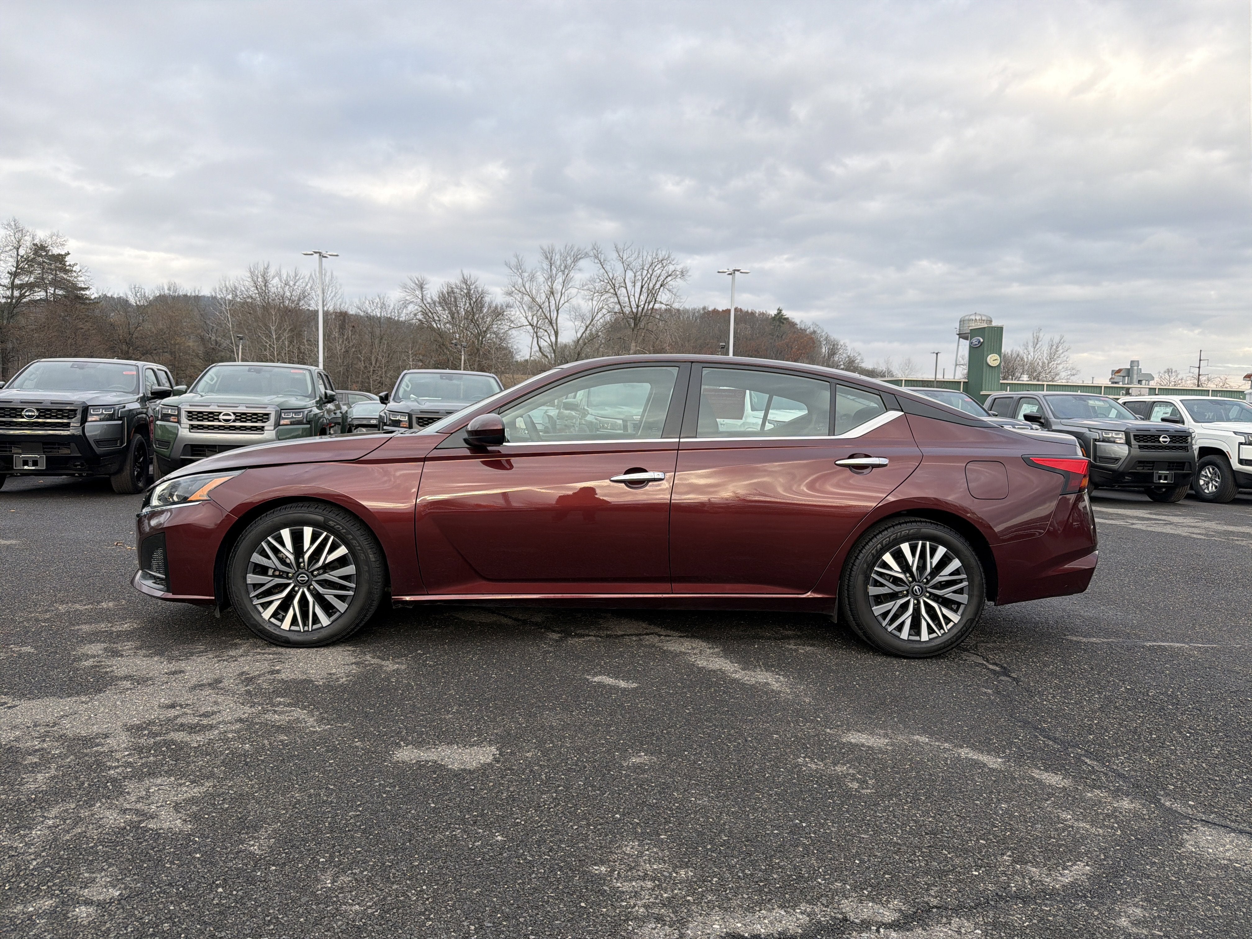 2023 Nissan Altima 2.5 SV