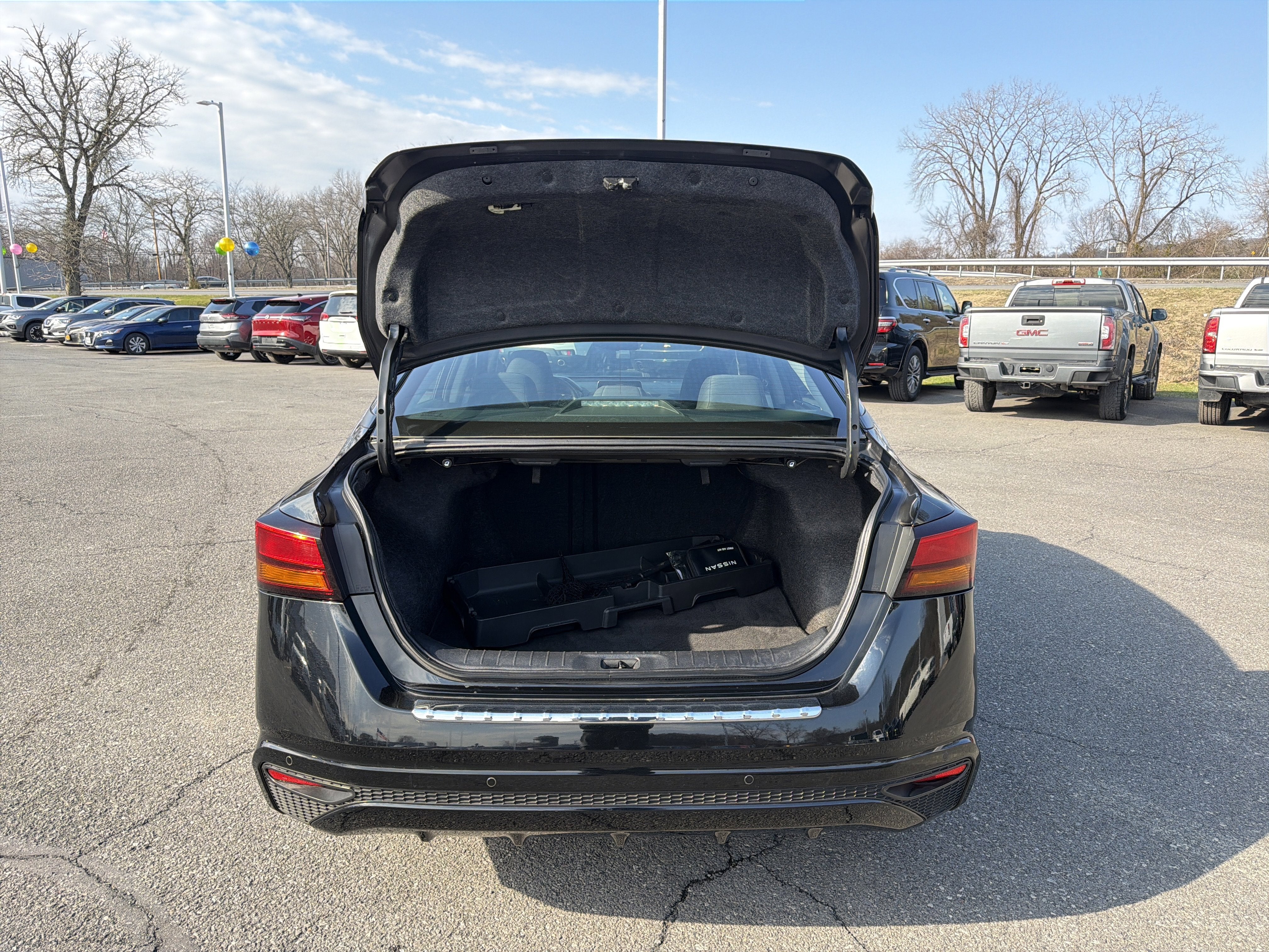 2023 Nissan Altima 2.5 SV