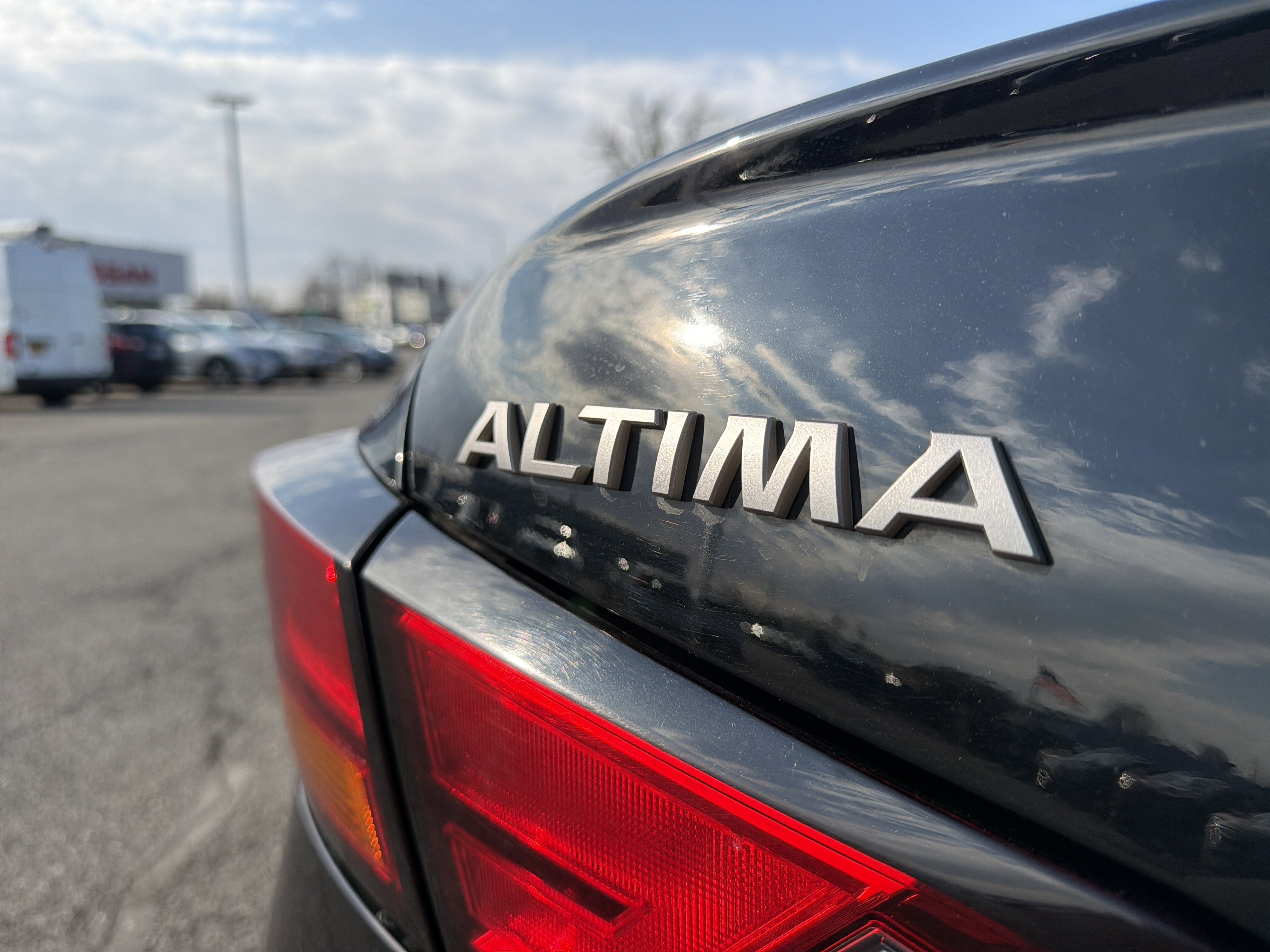 2023 Nissan Altima 2.5 SV