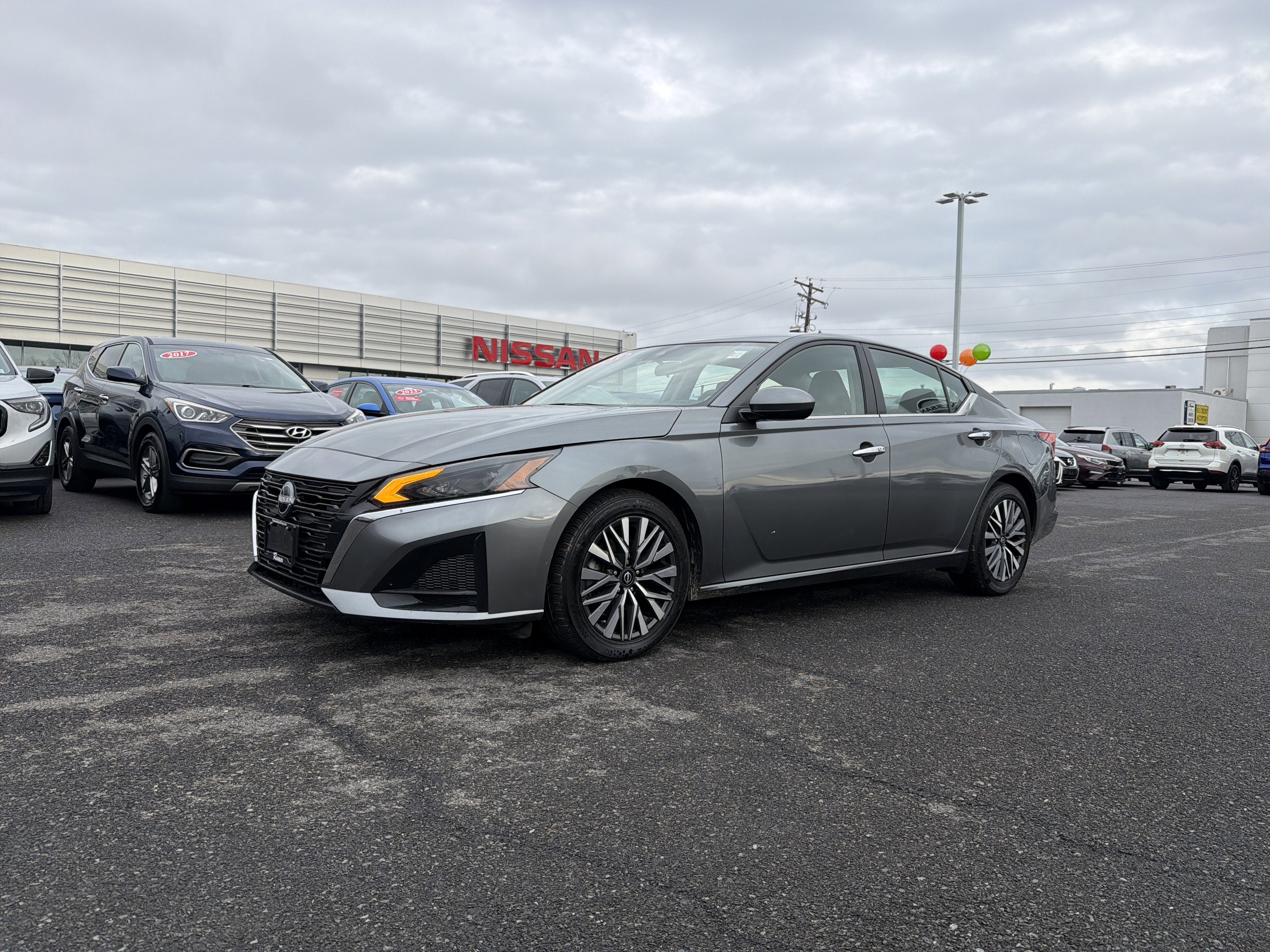 2023 Nissan Altima 2.5 SV