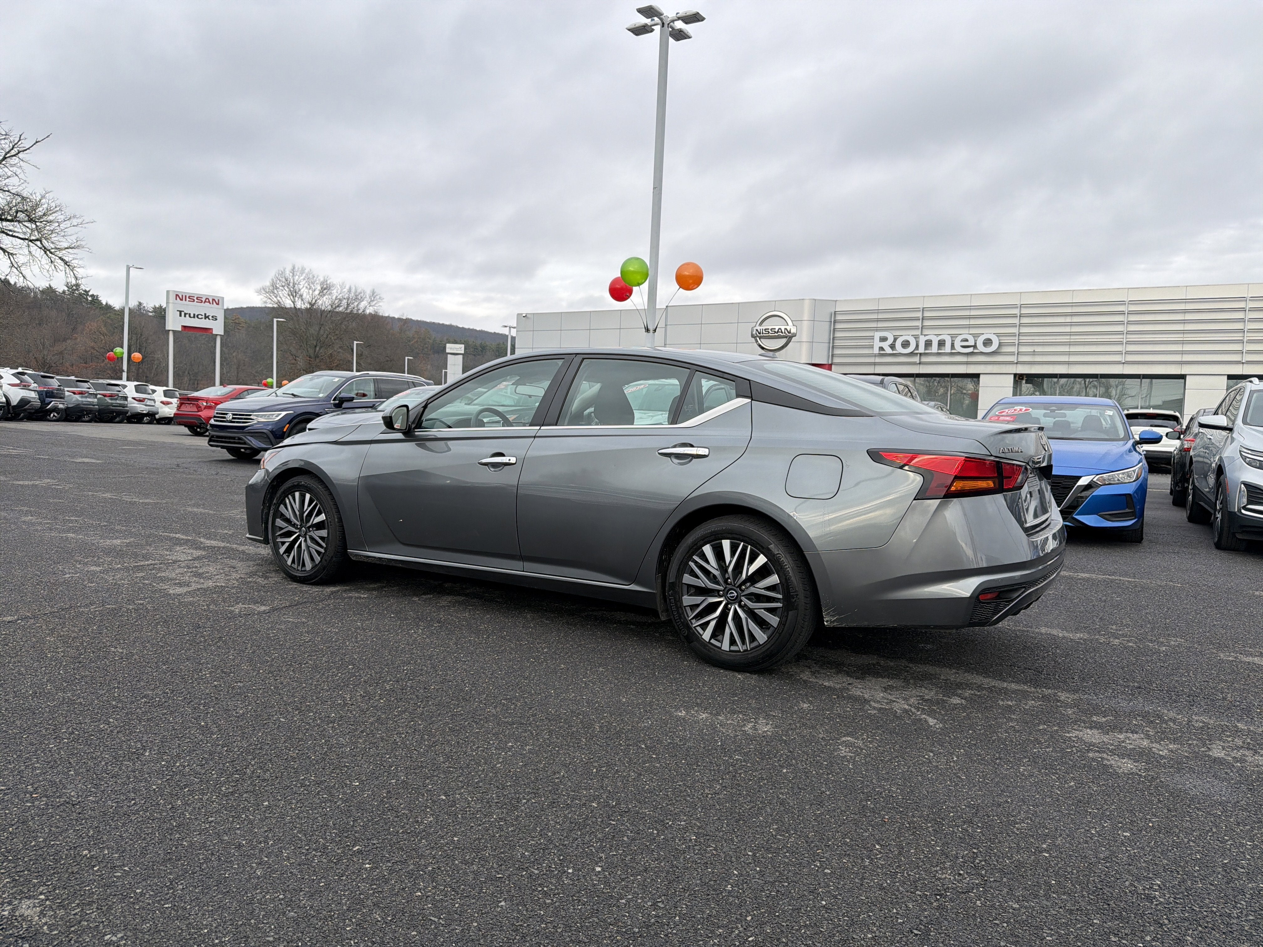 2023 Nissan Altima 2.5 SV