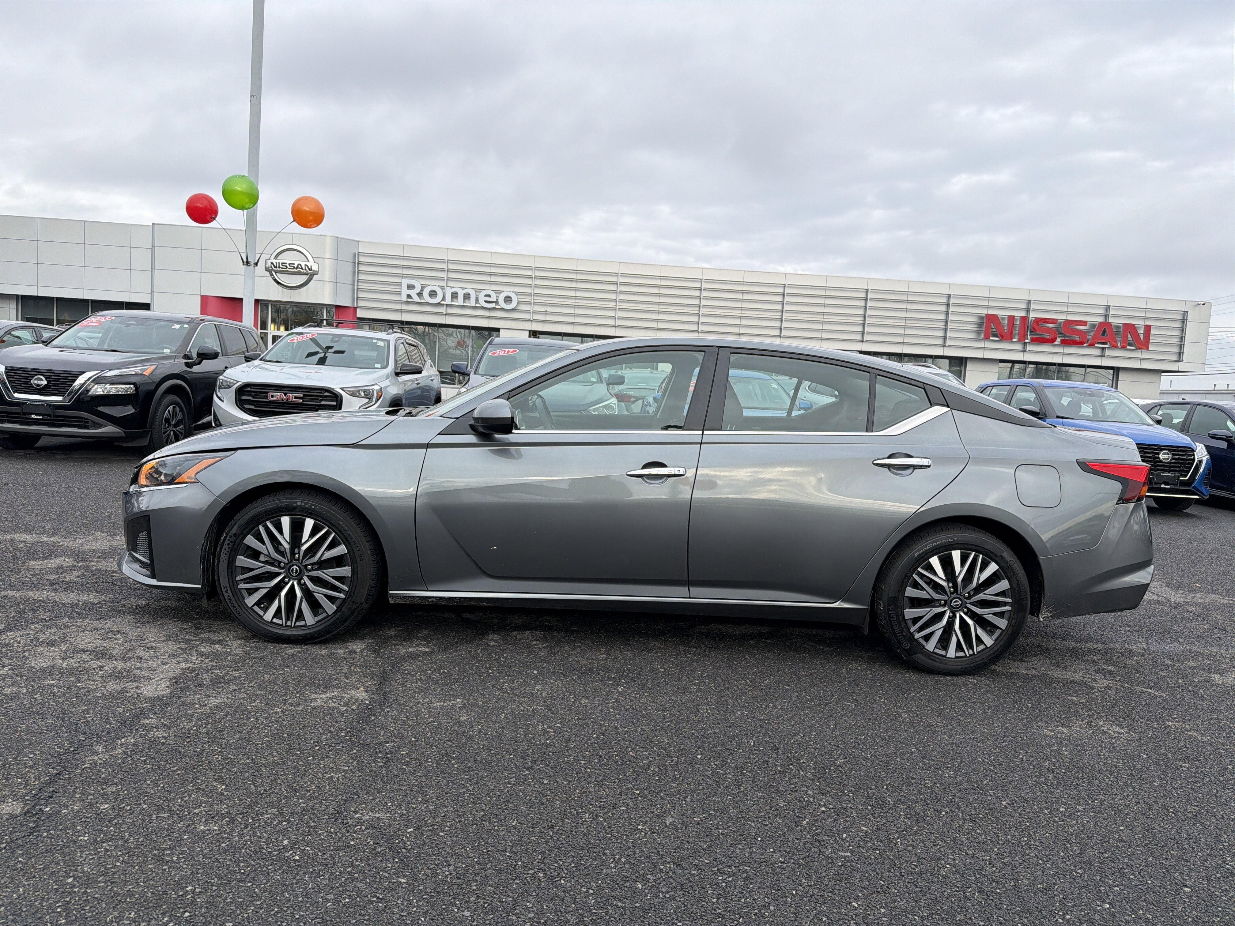 2023 Nissan Altima 2.5 SV