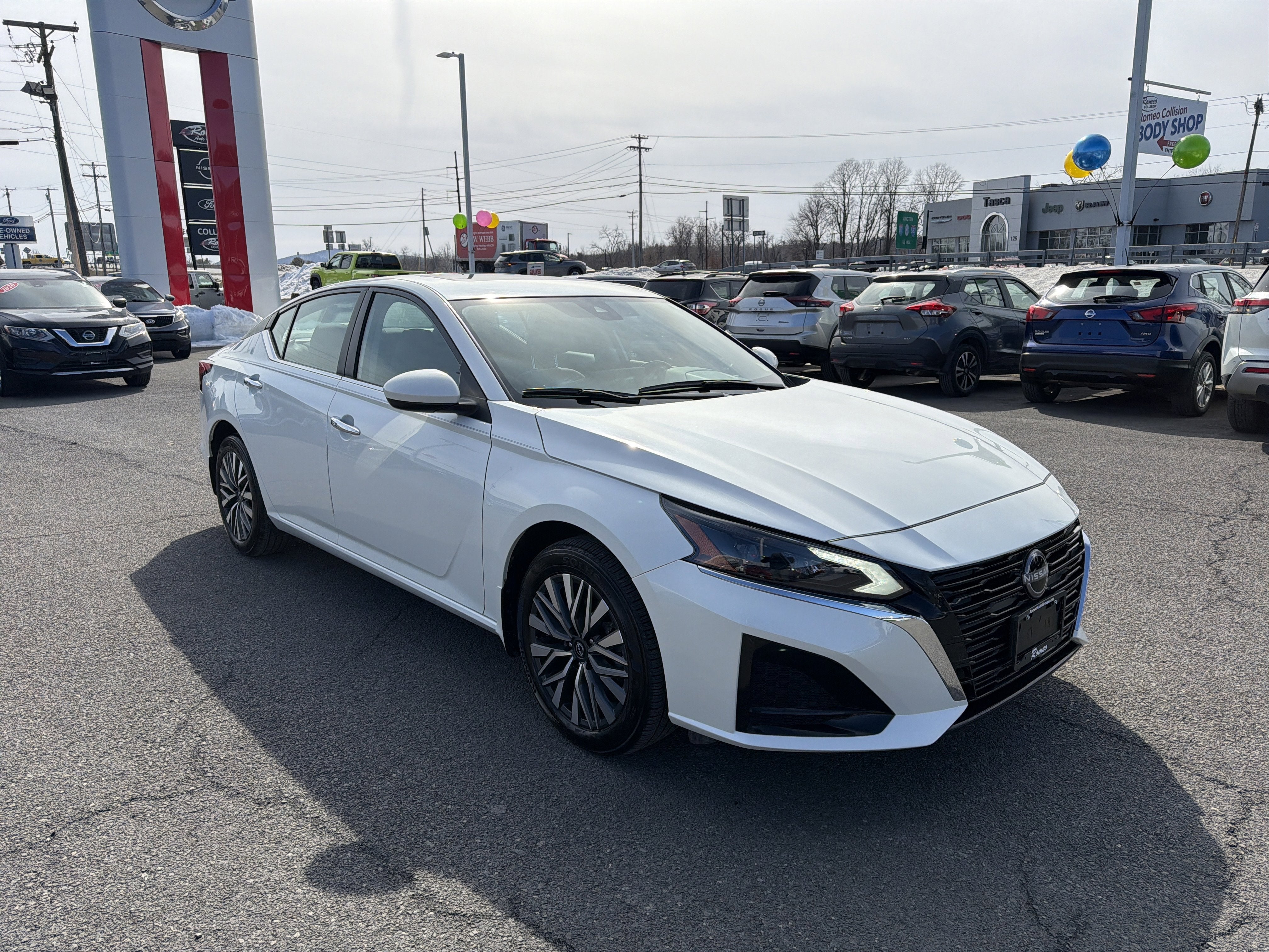 2024 Nissan Altima 2.5 SV