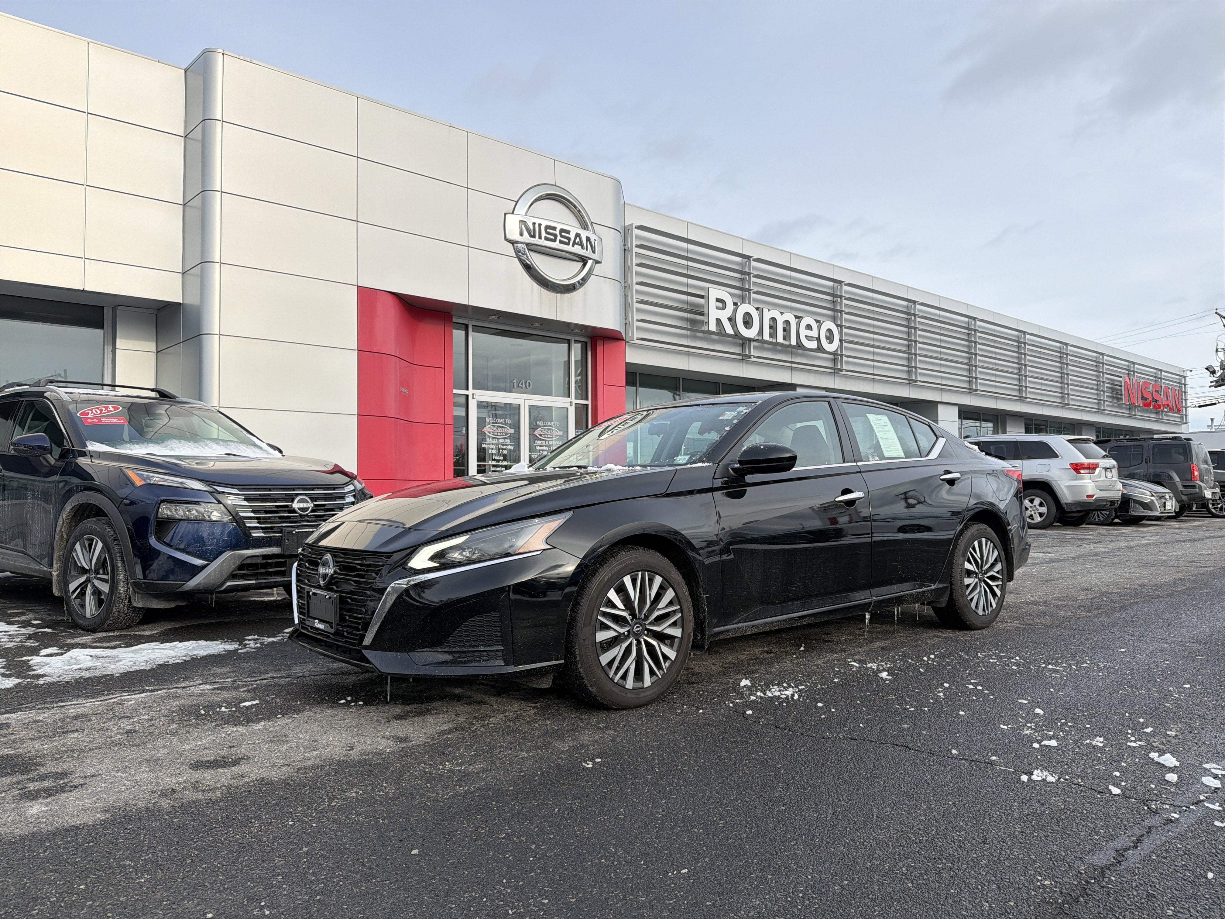 2023 Nissan Altima 2.5 SV