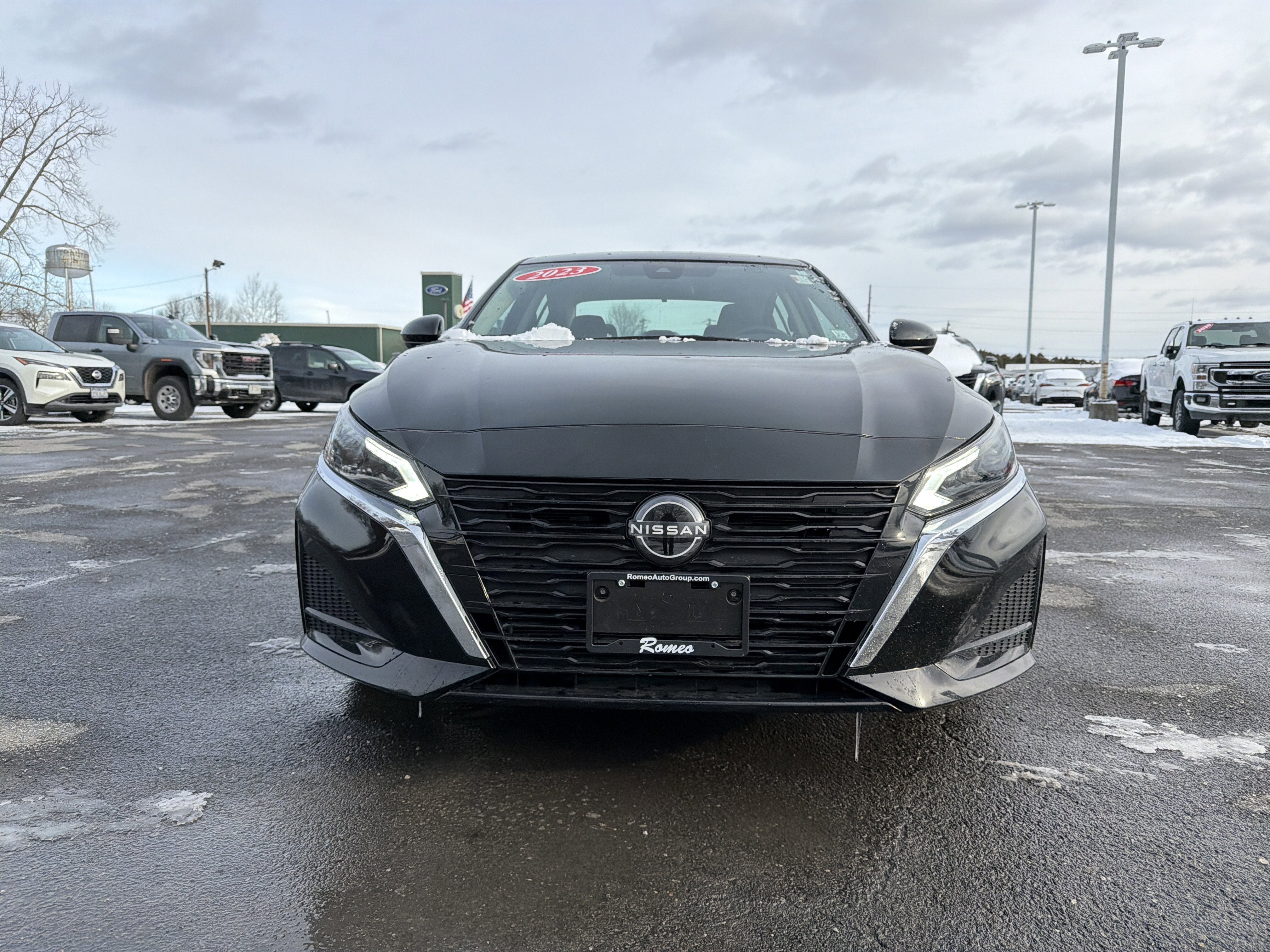2023 Nissan Altima 2.5 SV