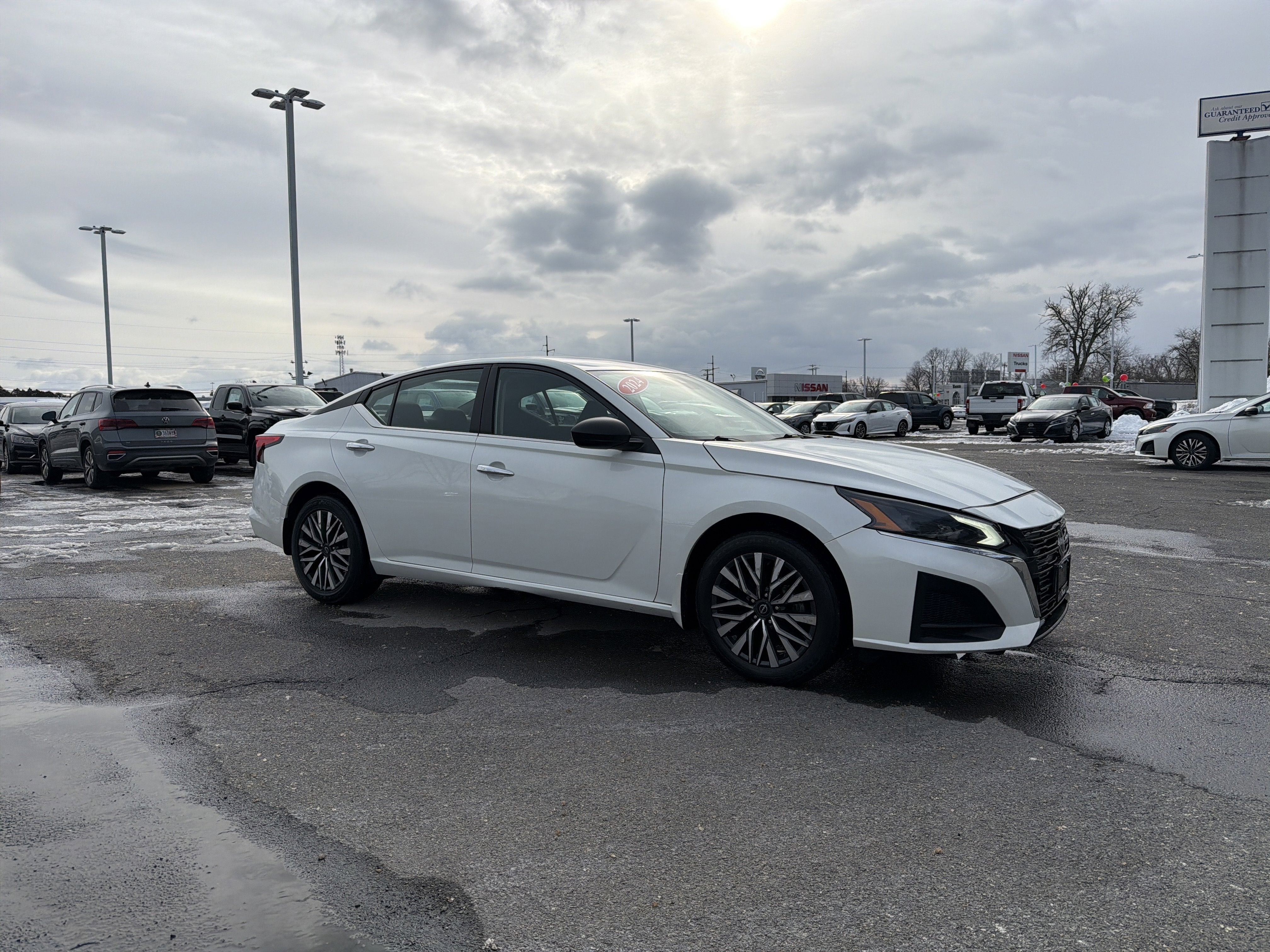 2024 Nissan Altima 2.5 SV