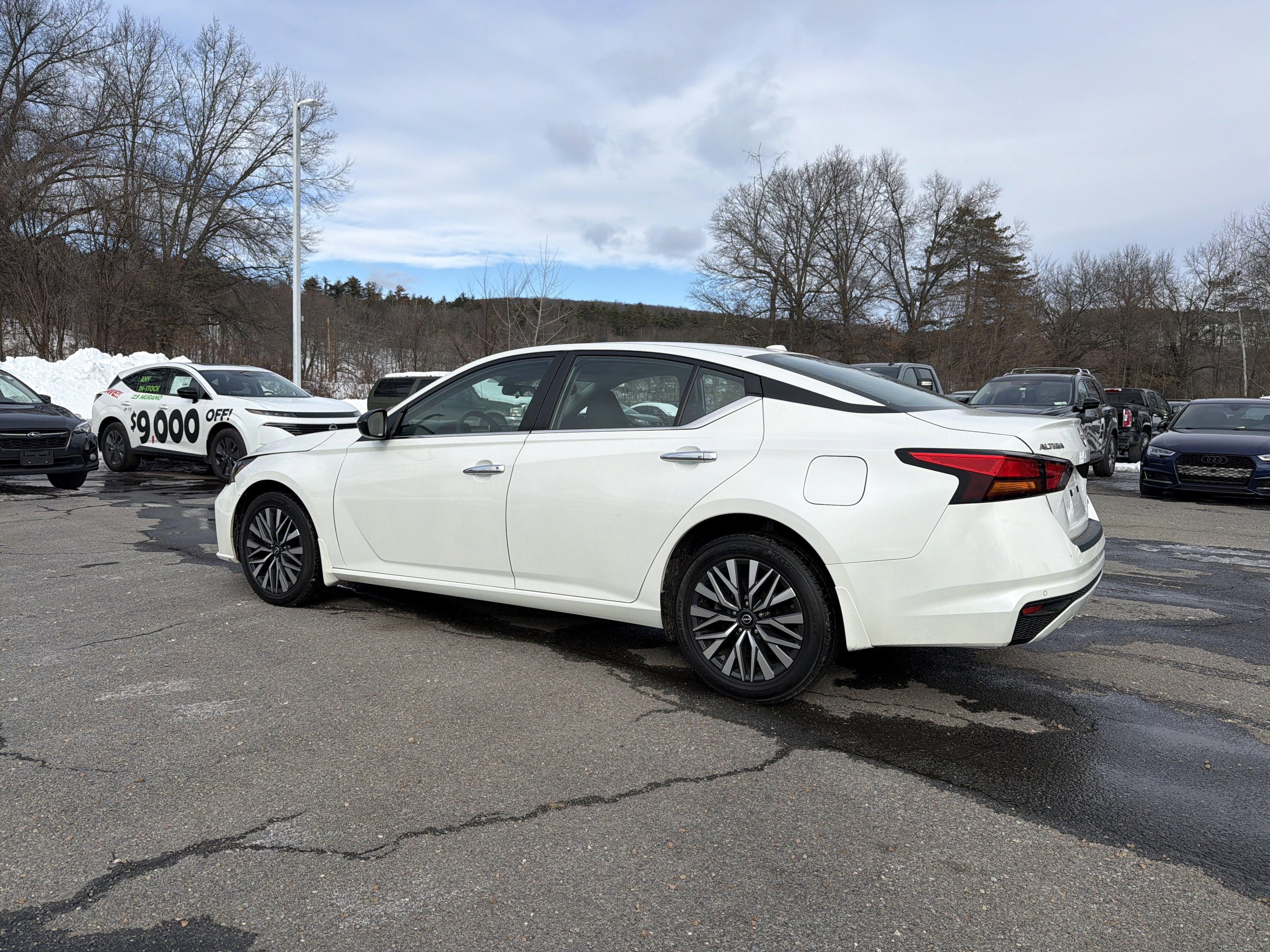 2024 Nissan Altima 2.5 SV